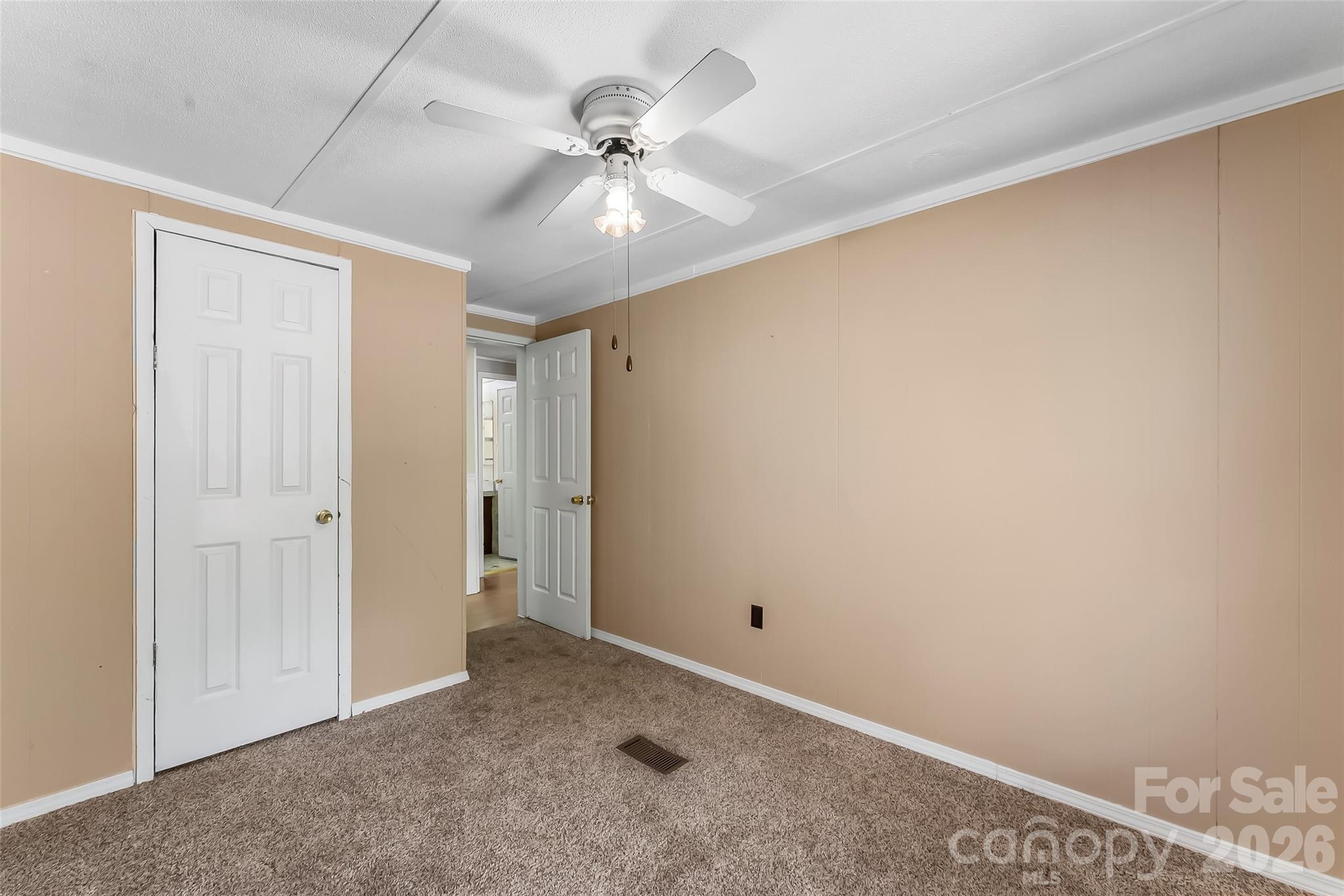 72 Paradise Lane