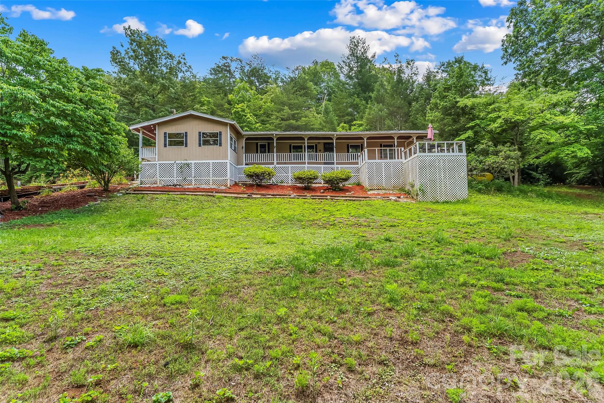 72 Paradise Lane