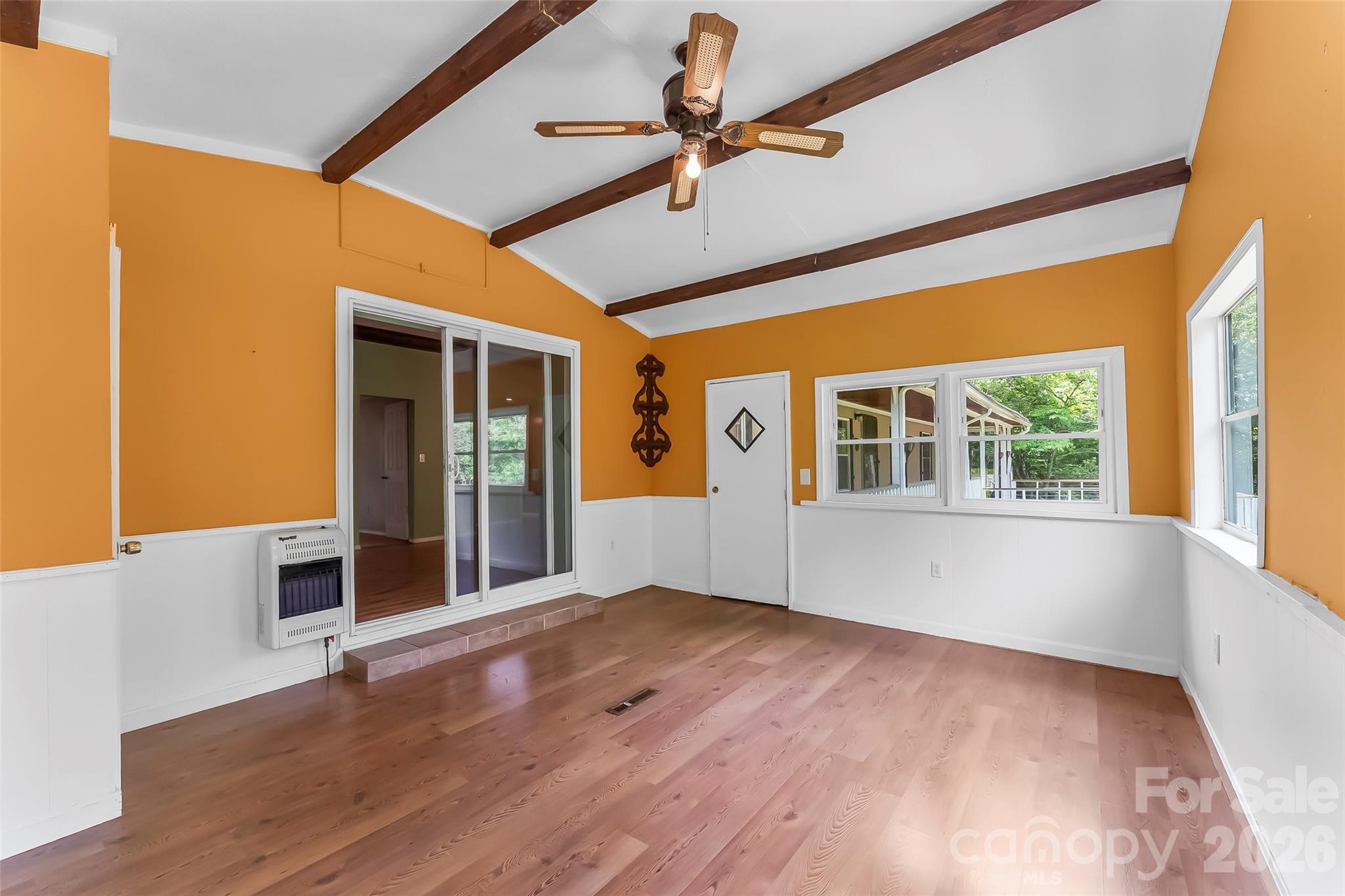 72 Paradise Lane