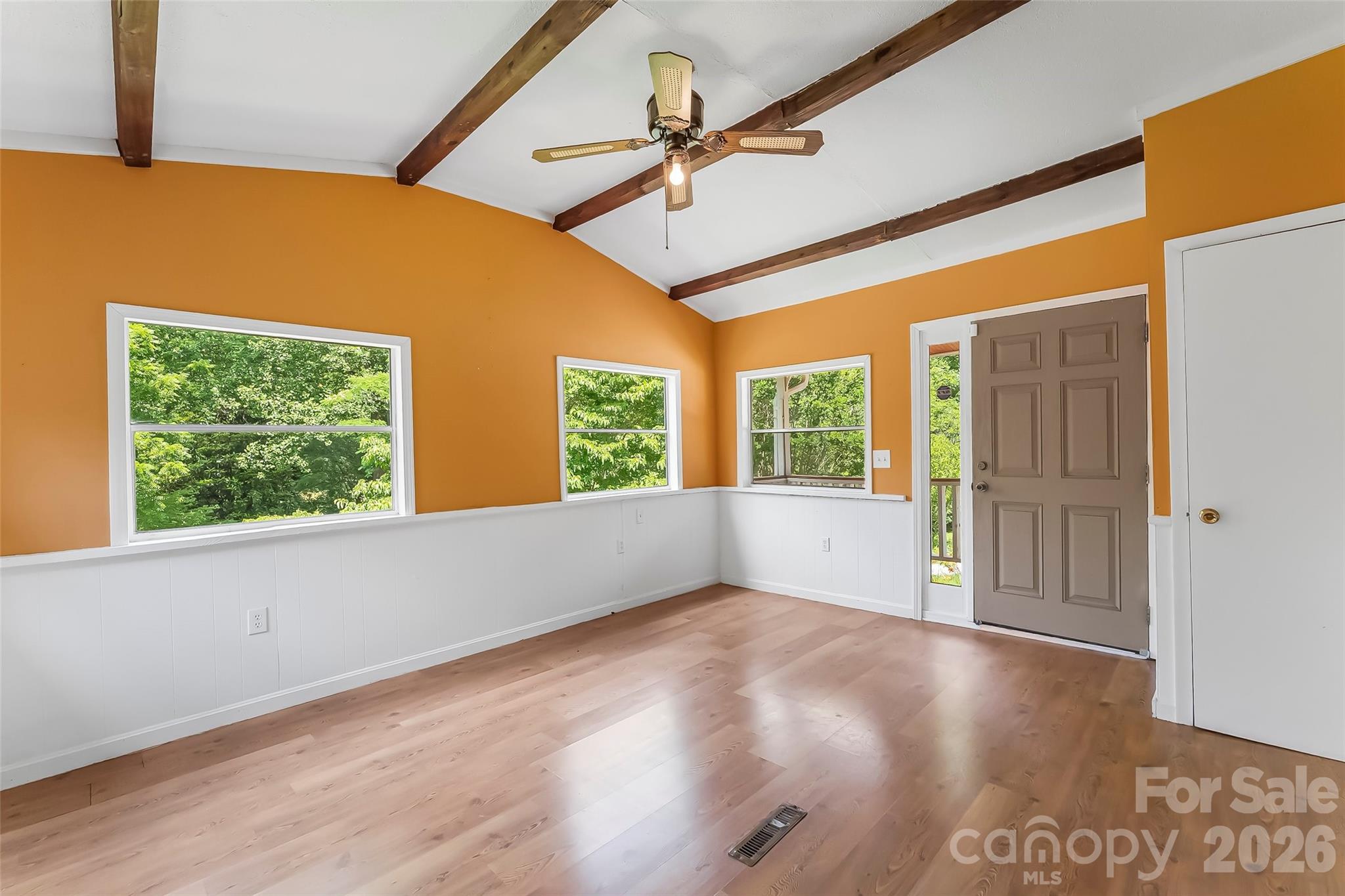 72 Paradise Lane