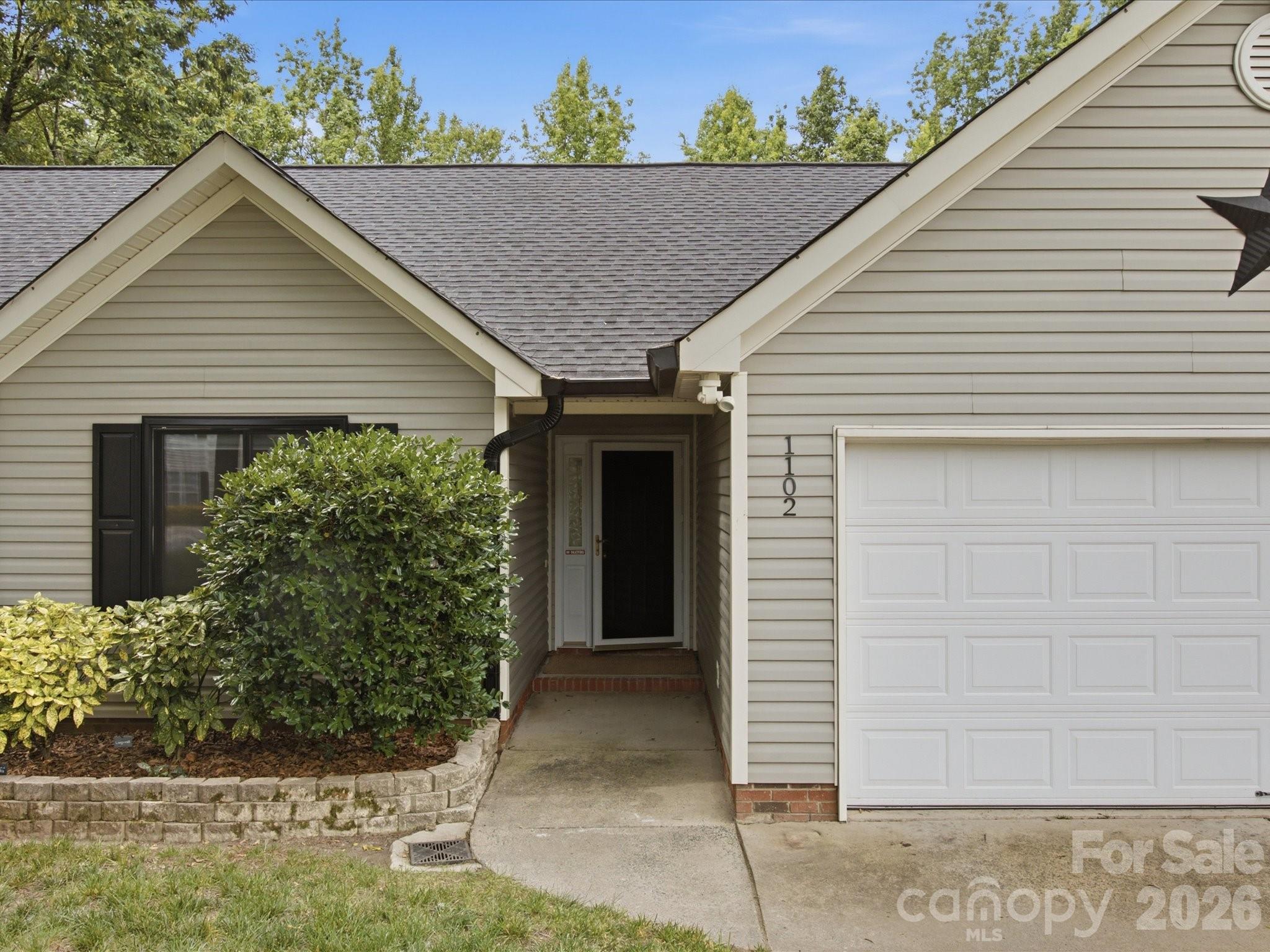 1102 Slate Ridge Road