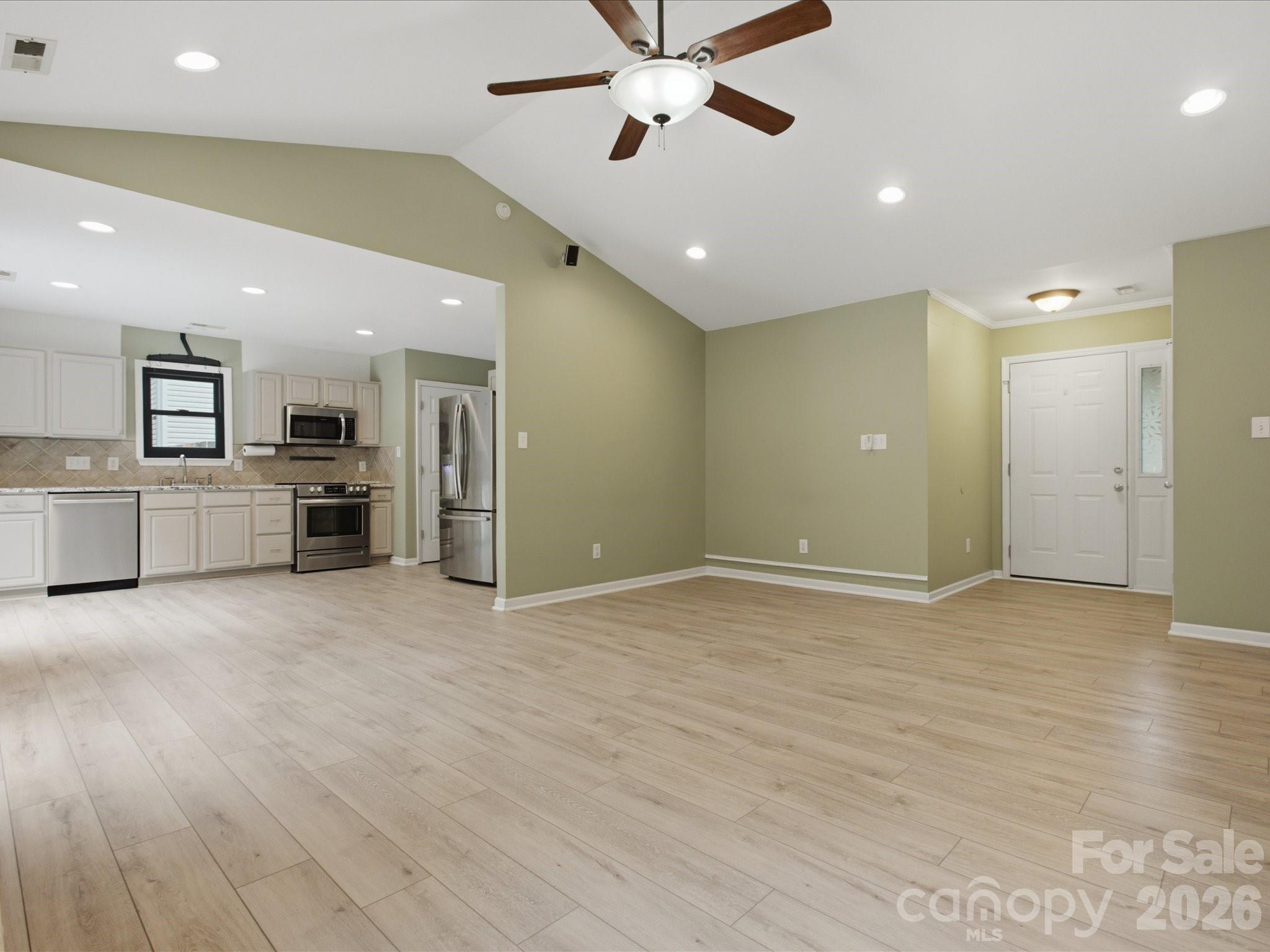 1102 Slate Ridge Road
