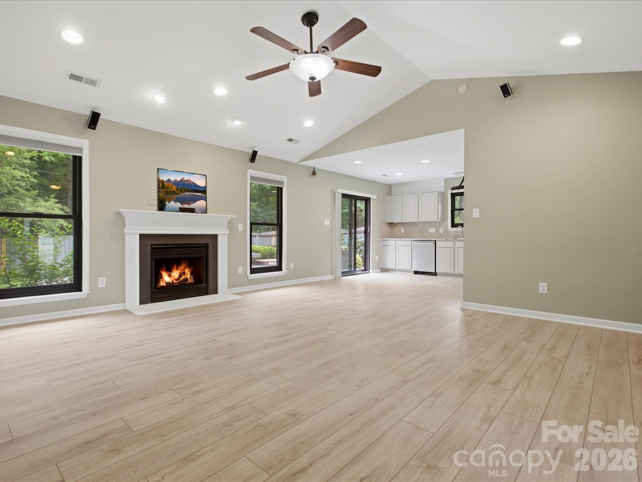 1102 Slate Ridge Road