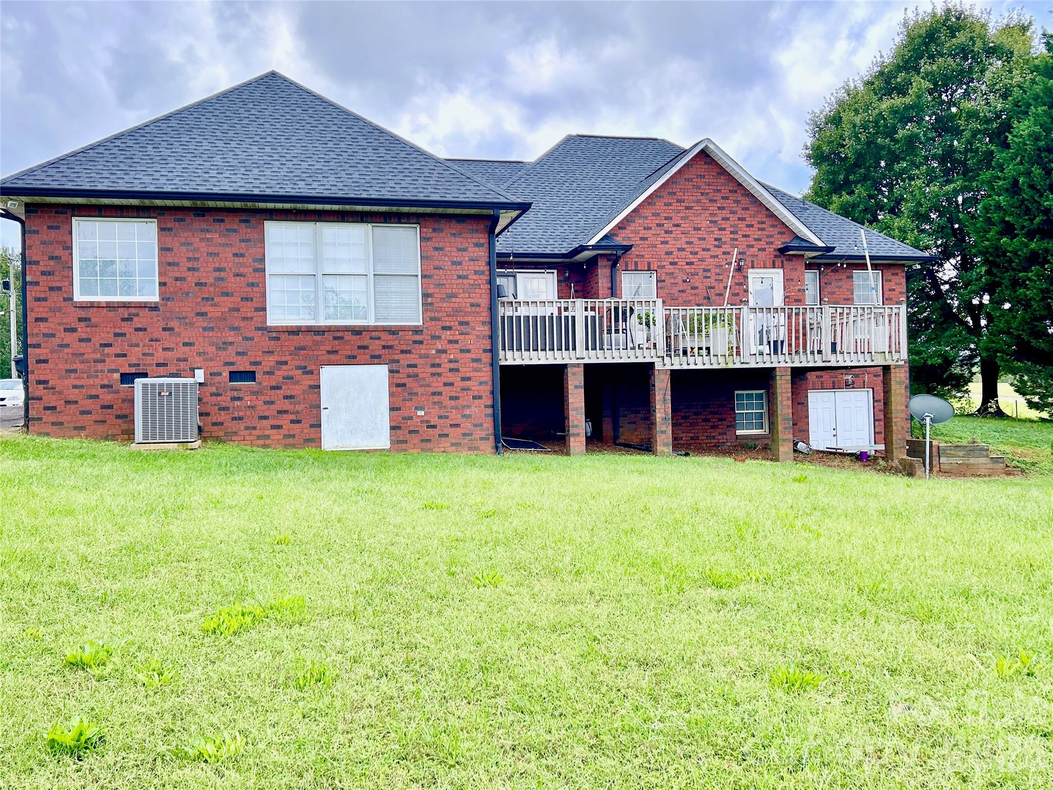 349 Murdock Road