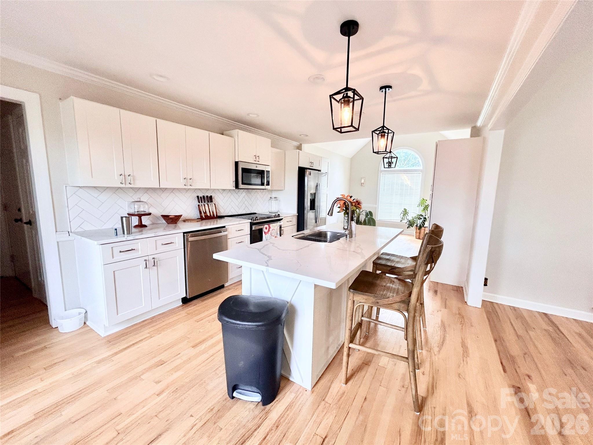 349 Murdock Road
