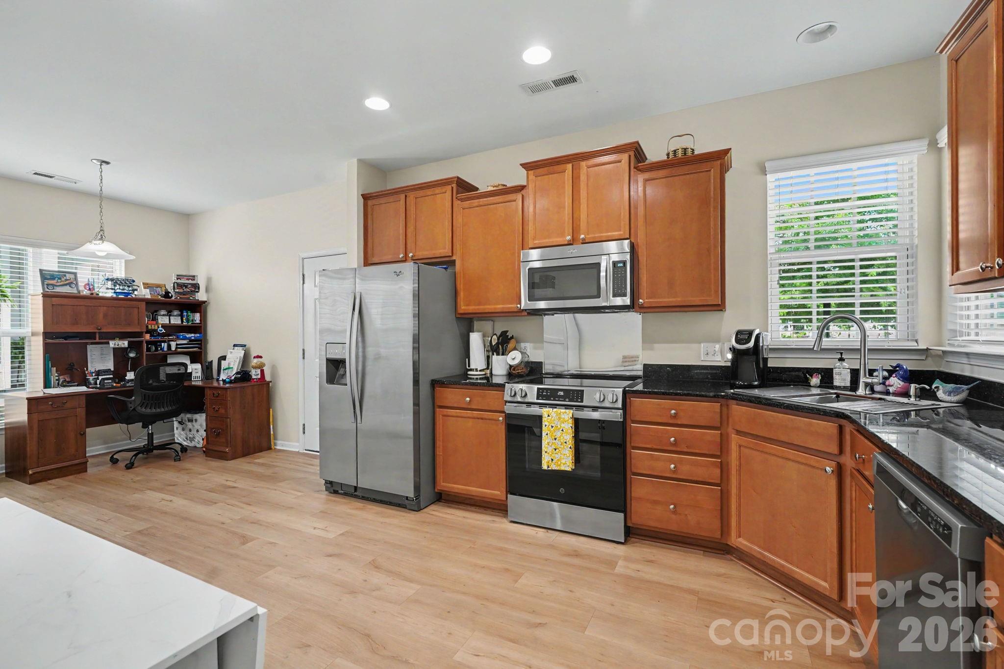 20241 Dovekie Lane