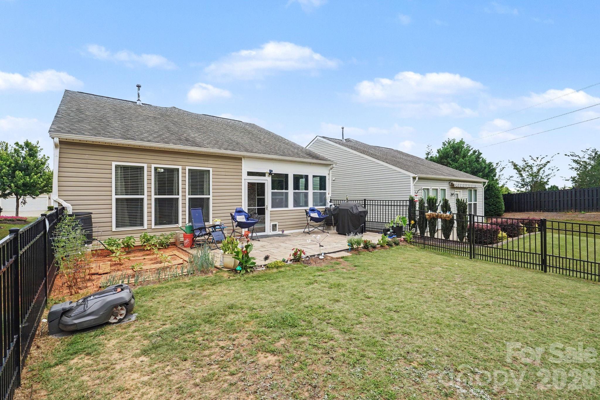 20241 Dovekie Lane