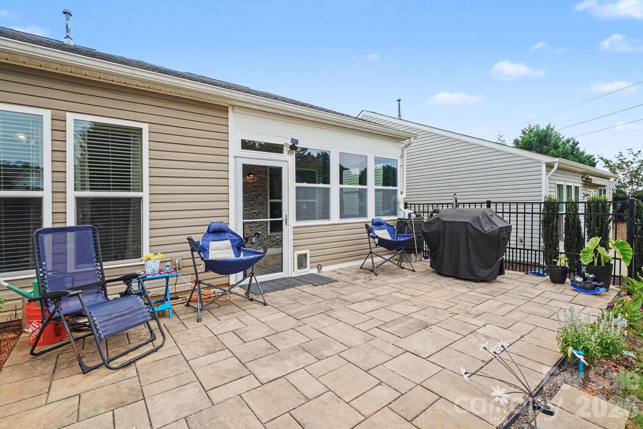 20241 Dovekie Lane