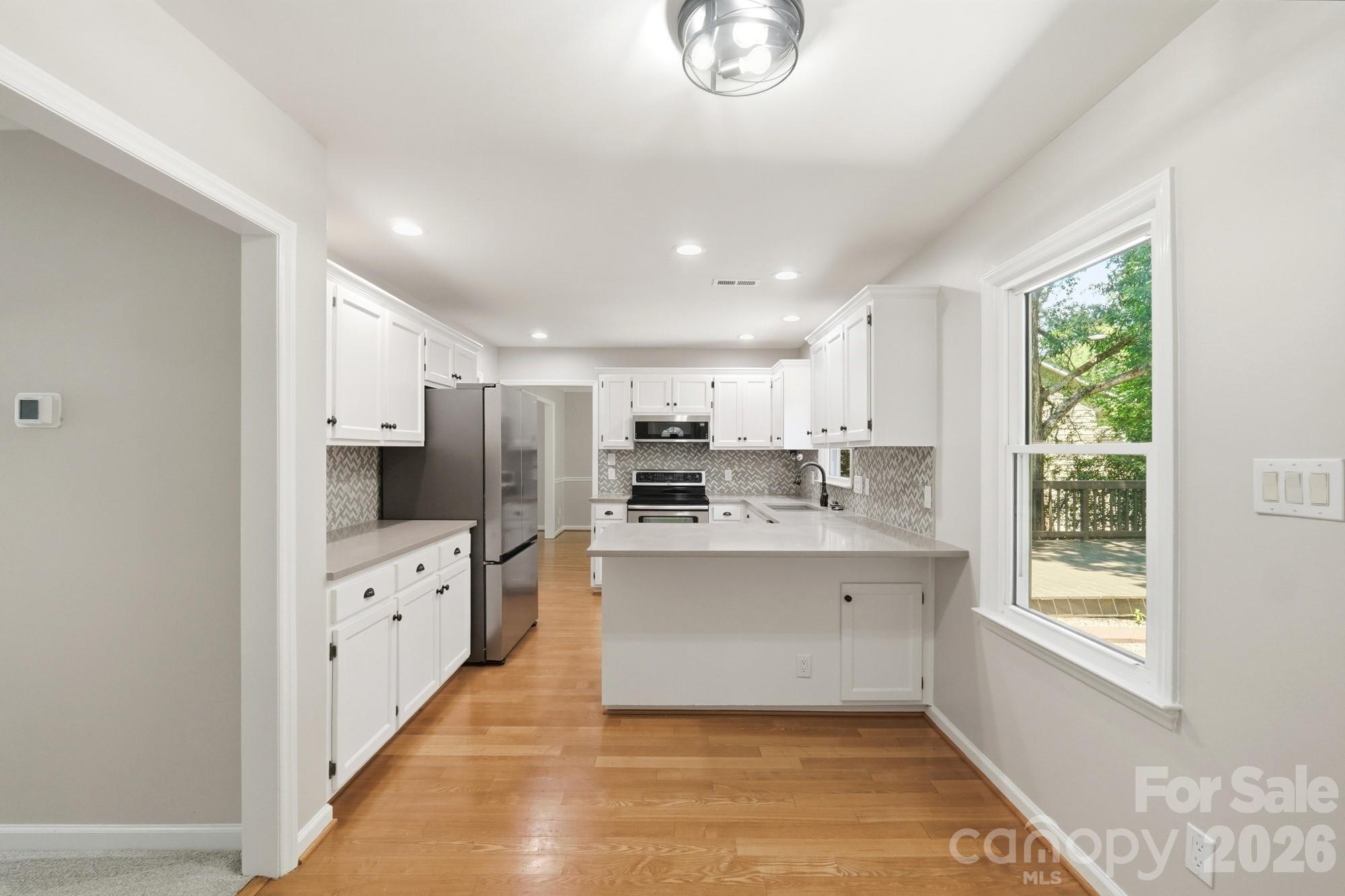 2106 Caleo Circle