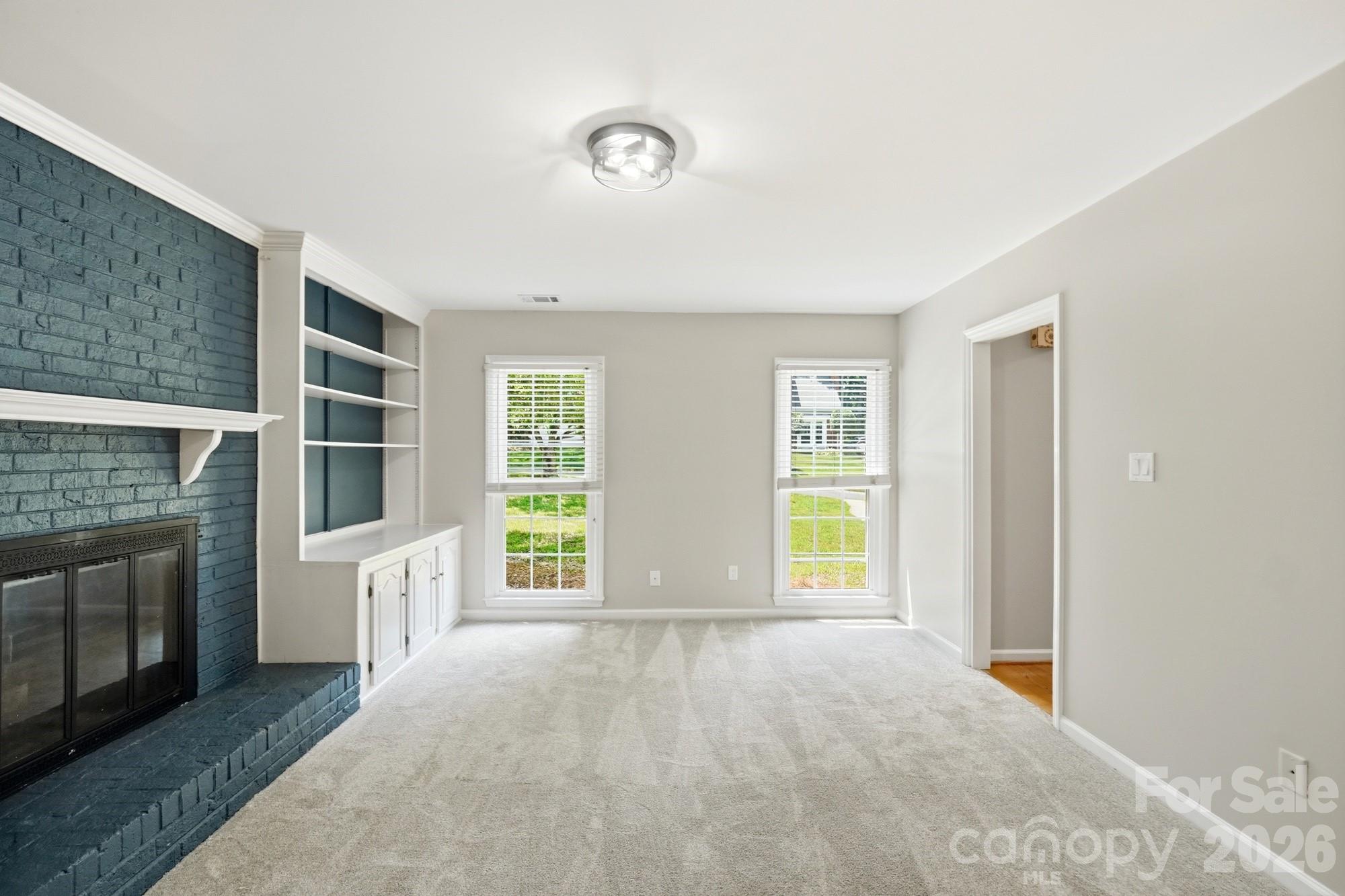 2106 Caleo Circle