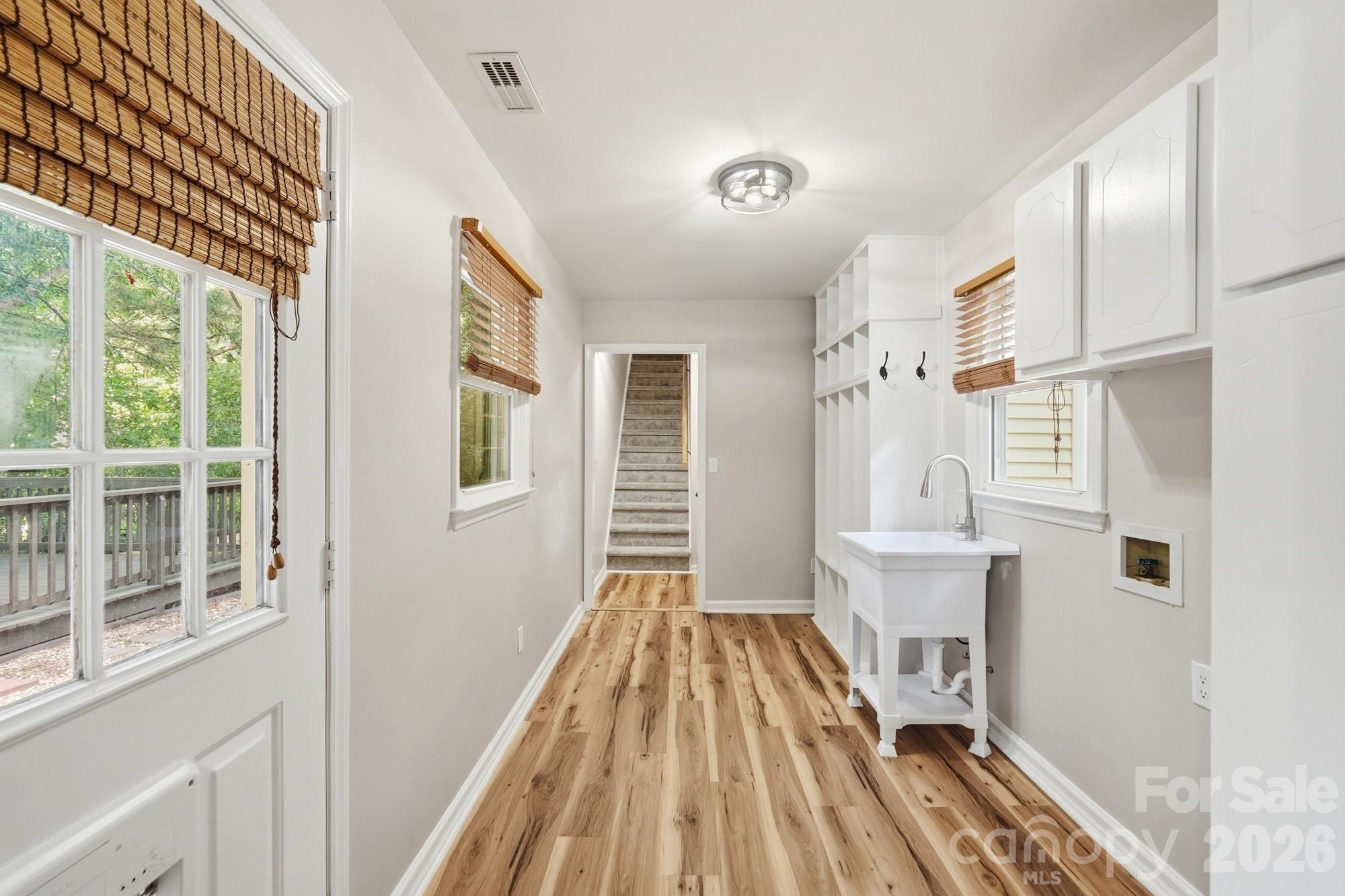 2106 Caleo Circle