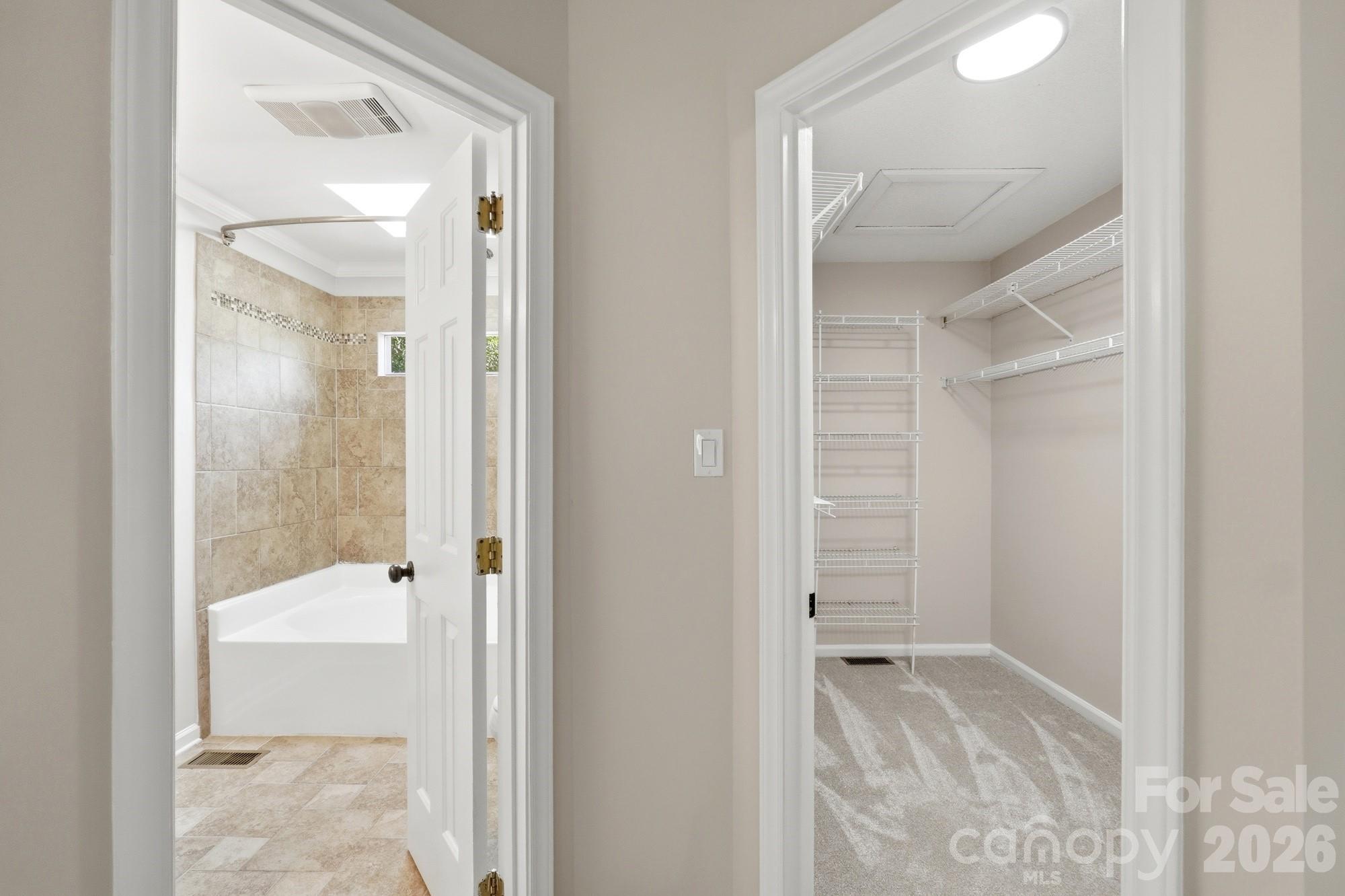 2106 Caleo Circle