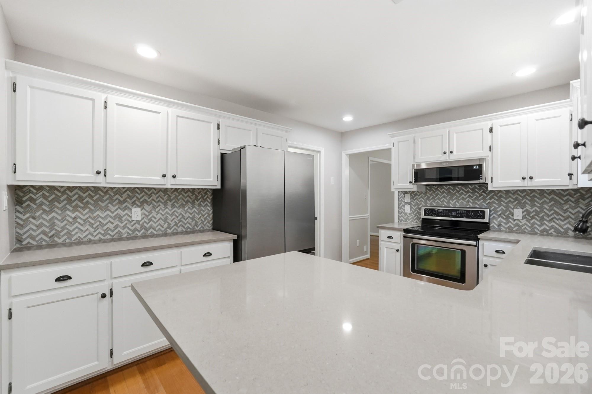 2106 Caleo Circle