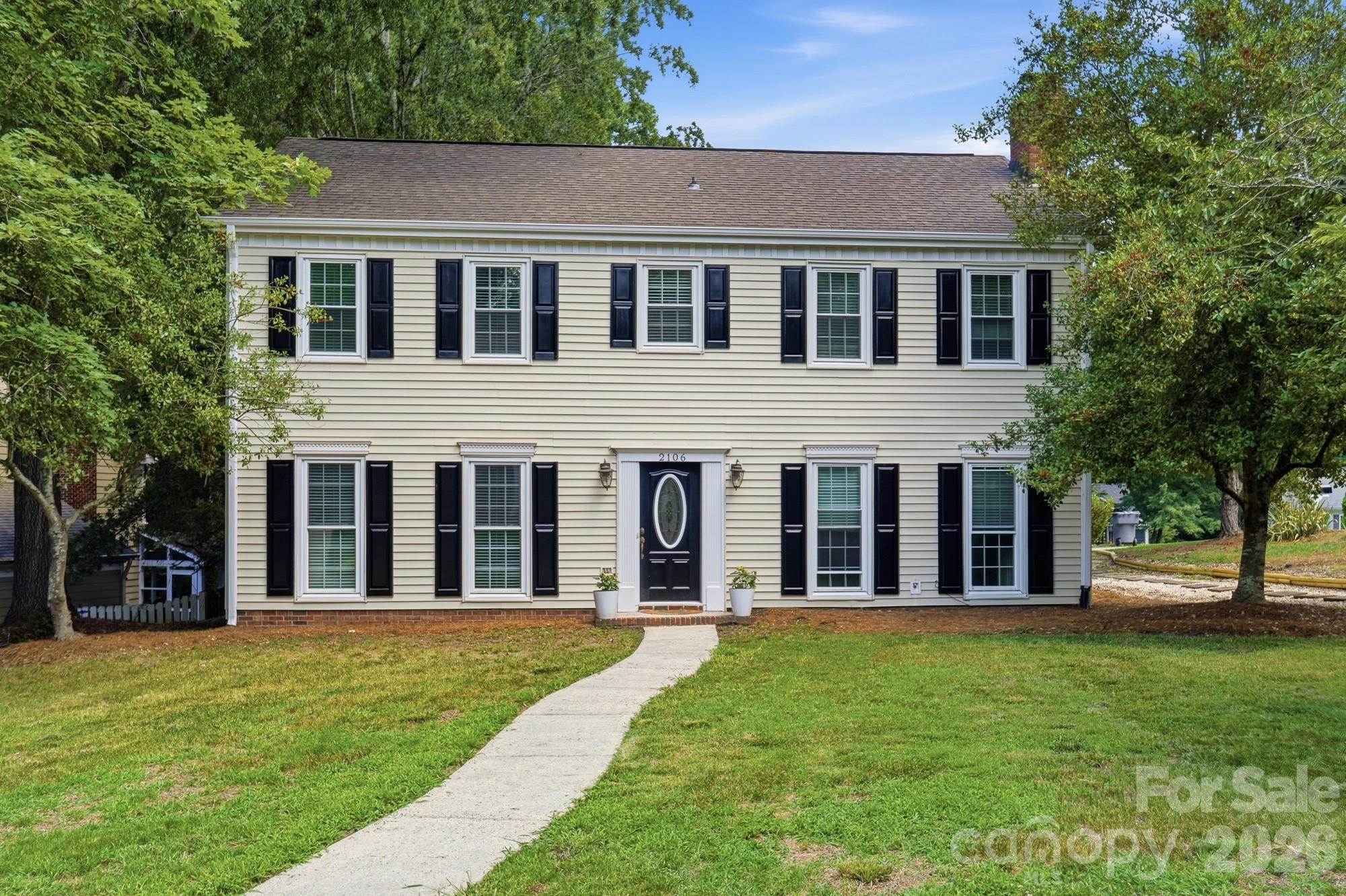 2106 Caleo Circle