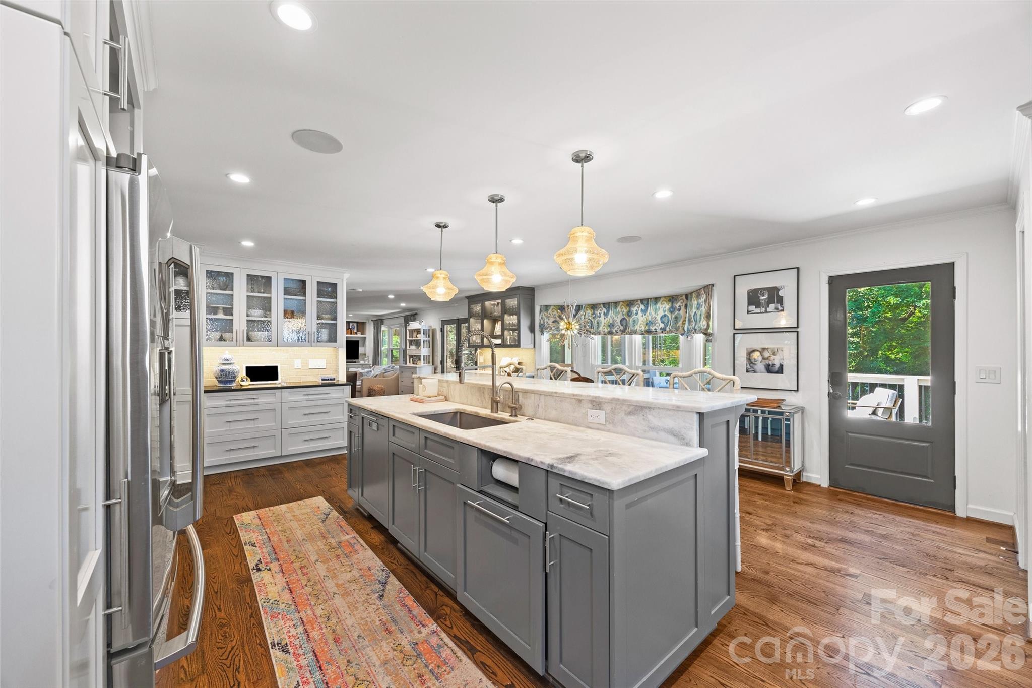 7940 Sunnyvale Lane