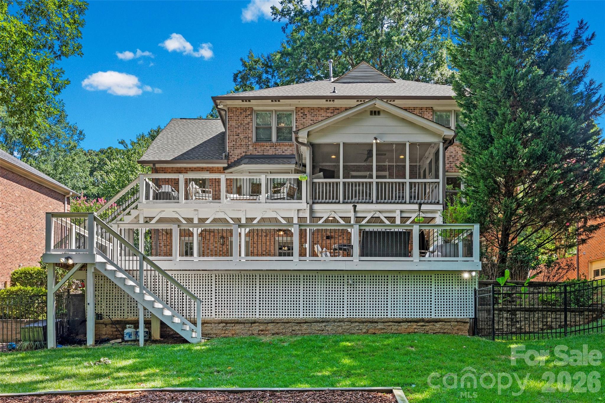 7940 Sunnyvale Lane