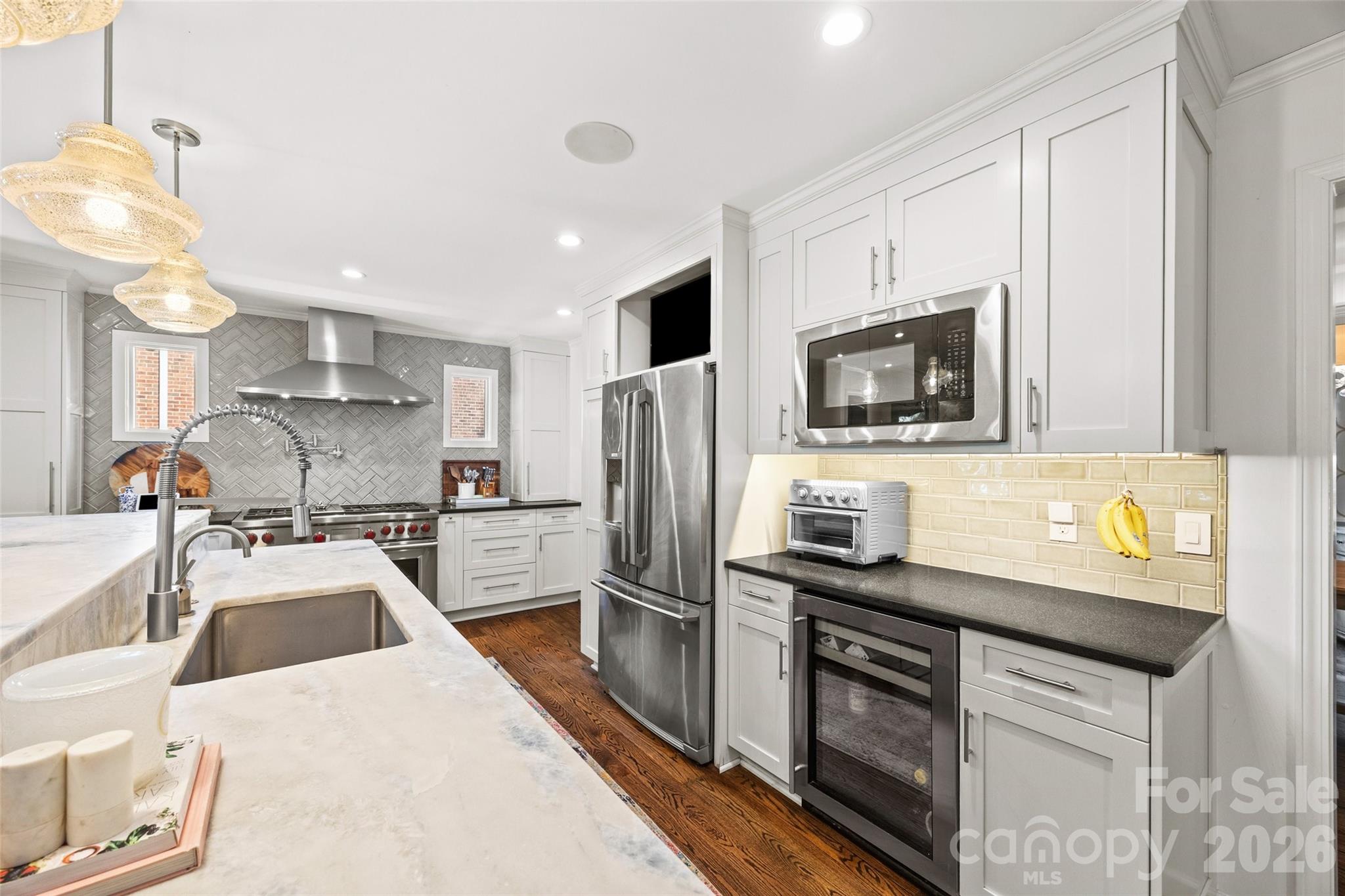 7940 Sunnyvale Lane