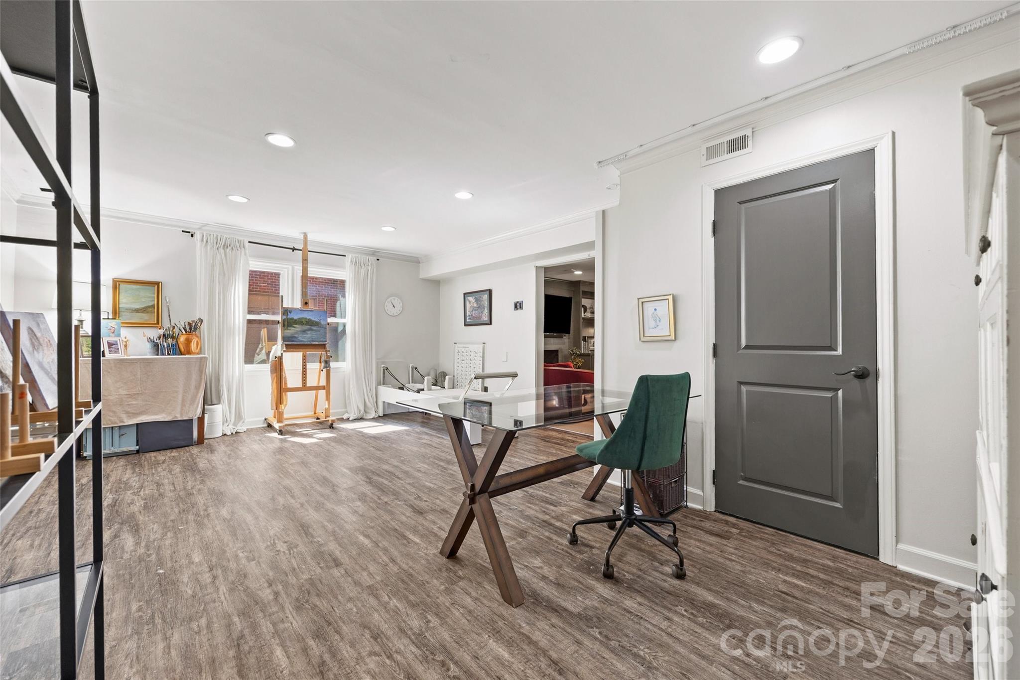 7940 Sunnyvale Lane