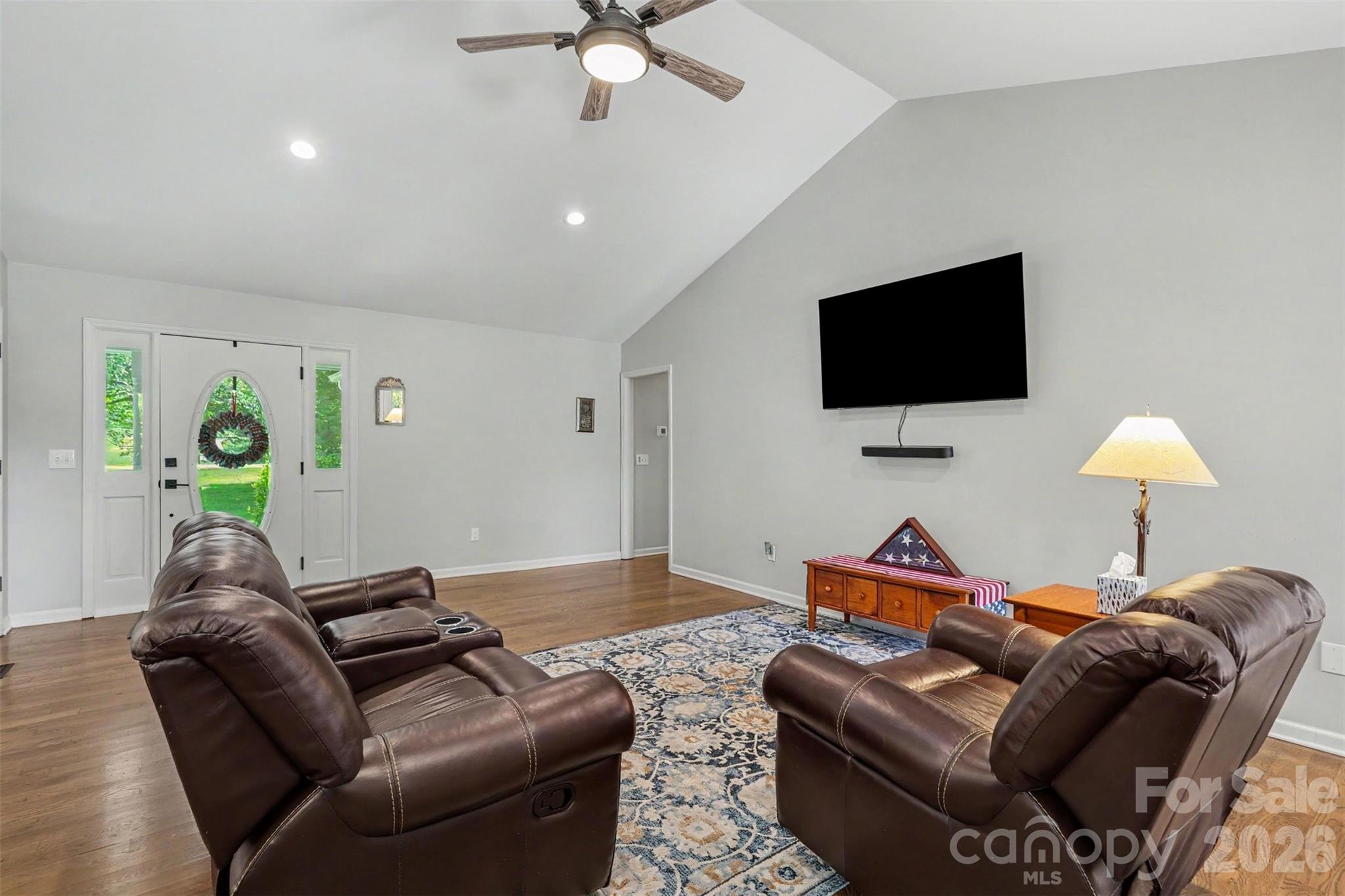 2506 Nancy Lane