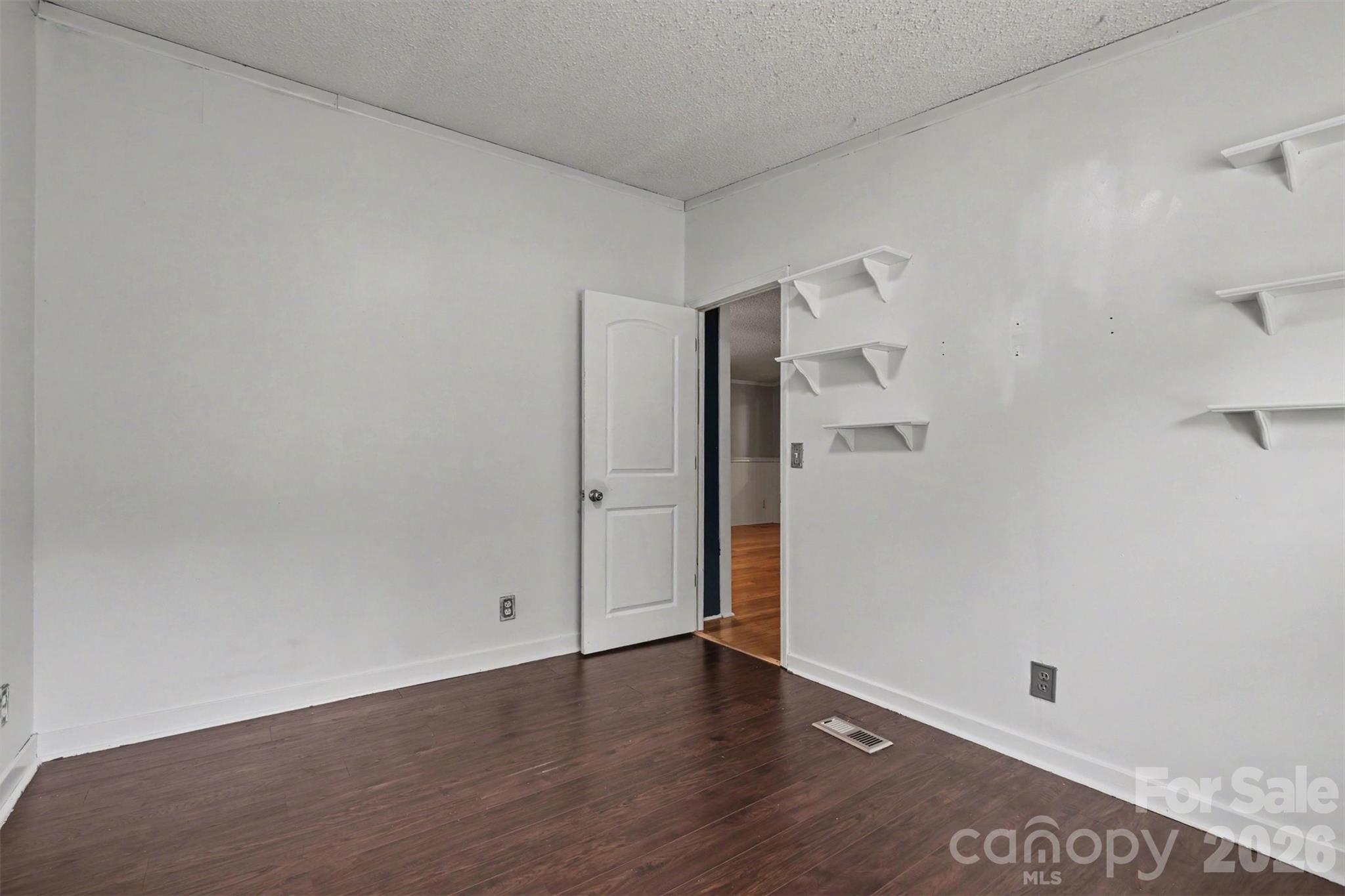 1127 Galway Lane