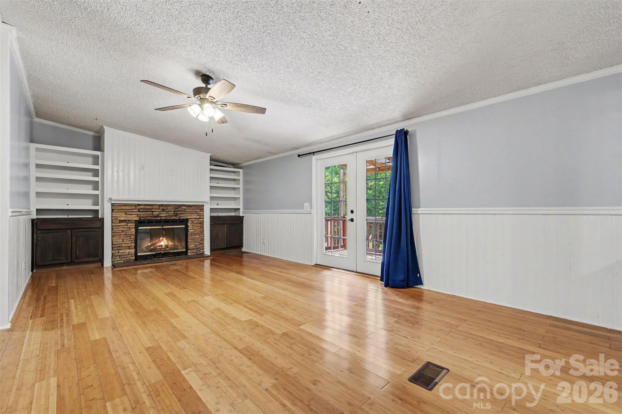 1127 Galway Lane