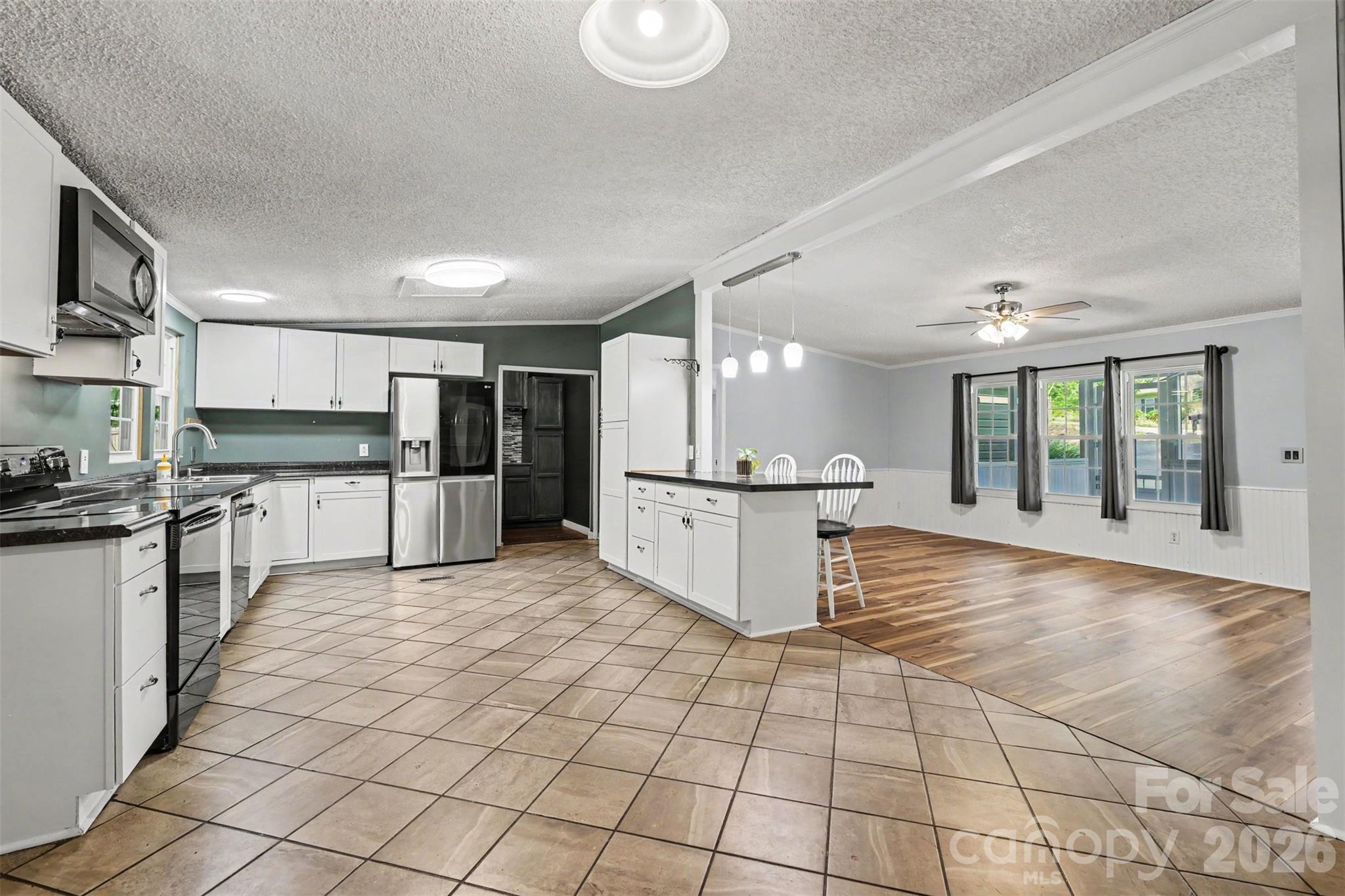 1127 Galway Lane