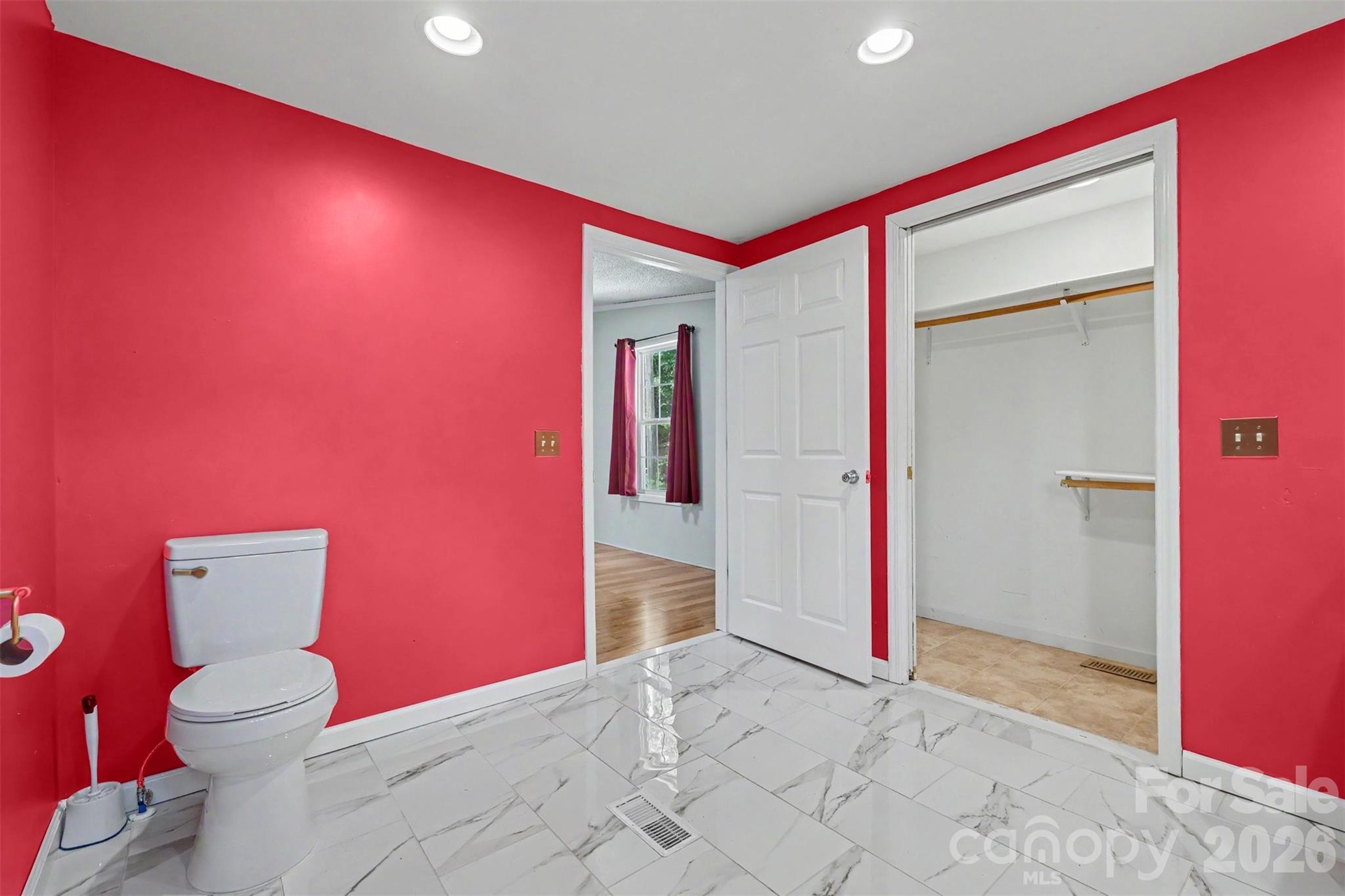 1127 Galway Lane
