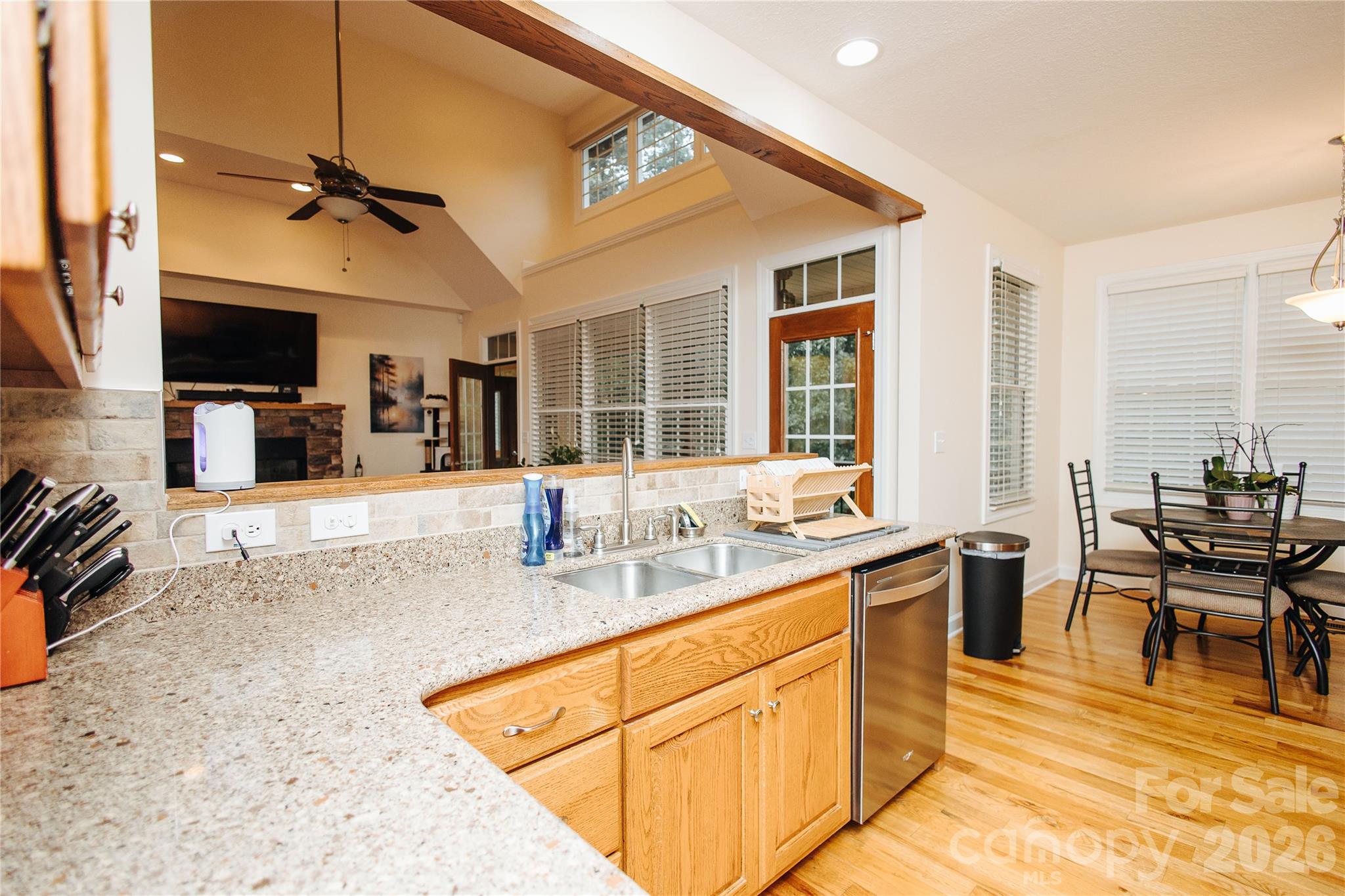 487 Cross Creek Drive