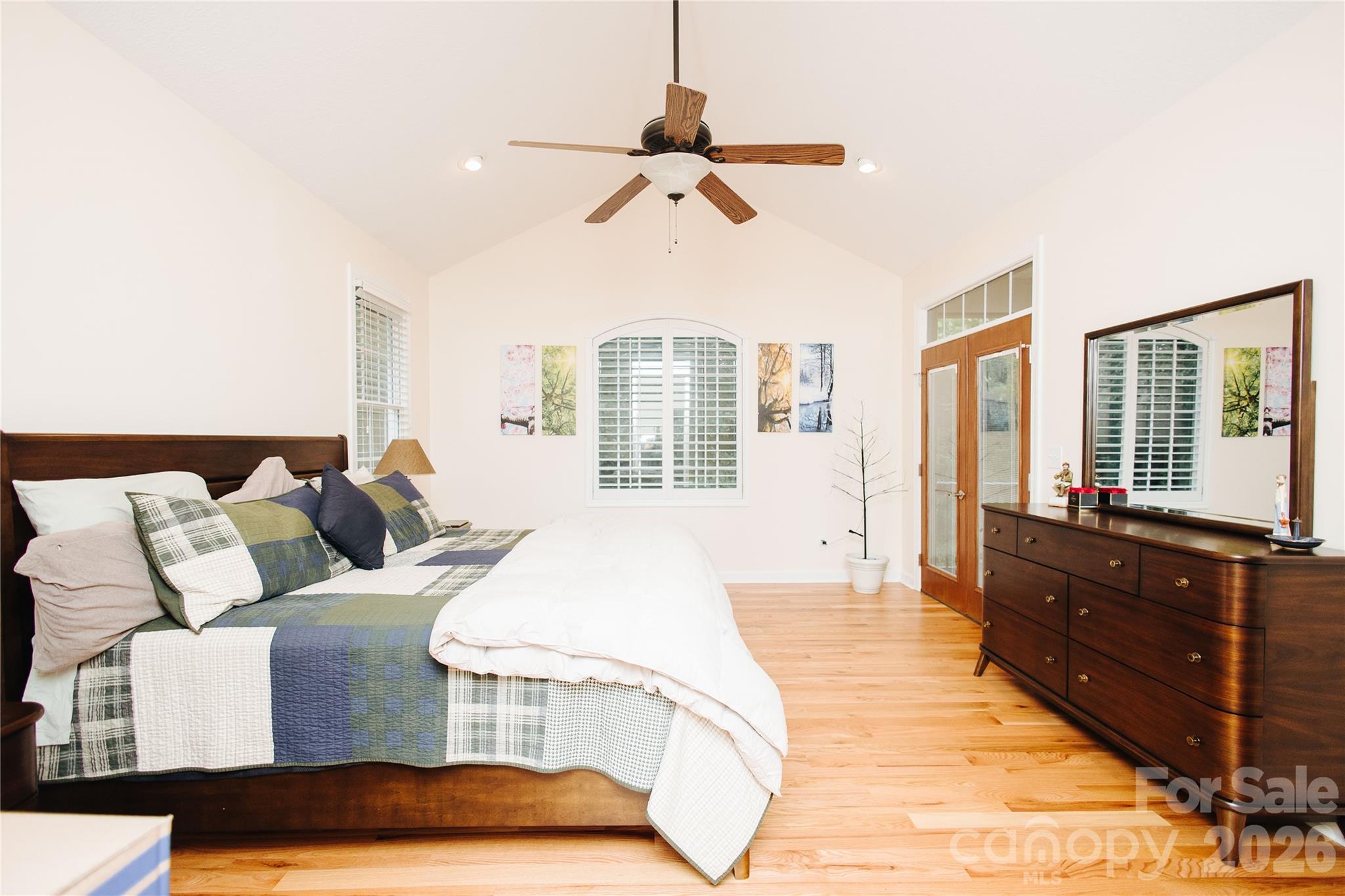 487 Cross Creek Drive