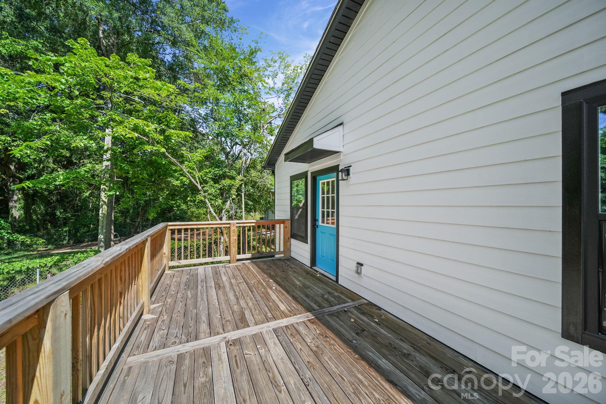 253 Hall Avenue NW