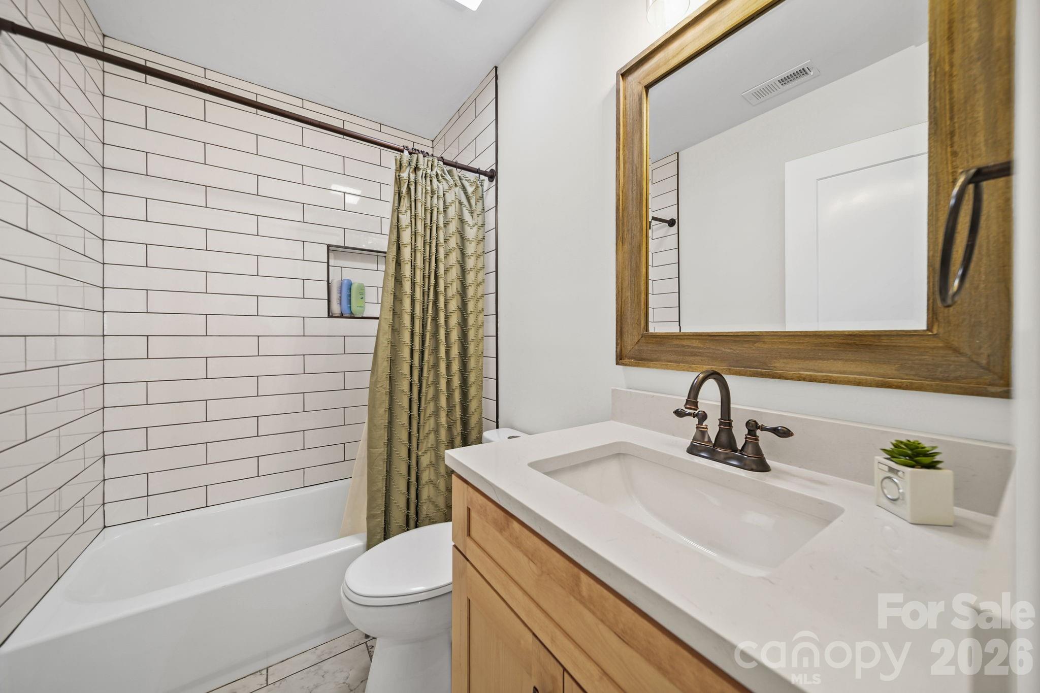 253 Hall Avenue NW