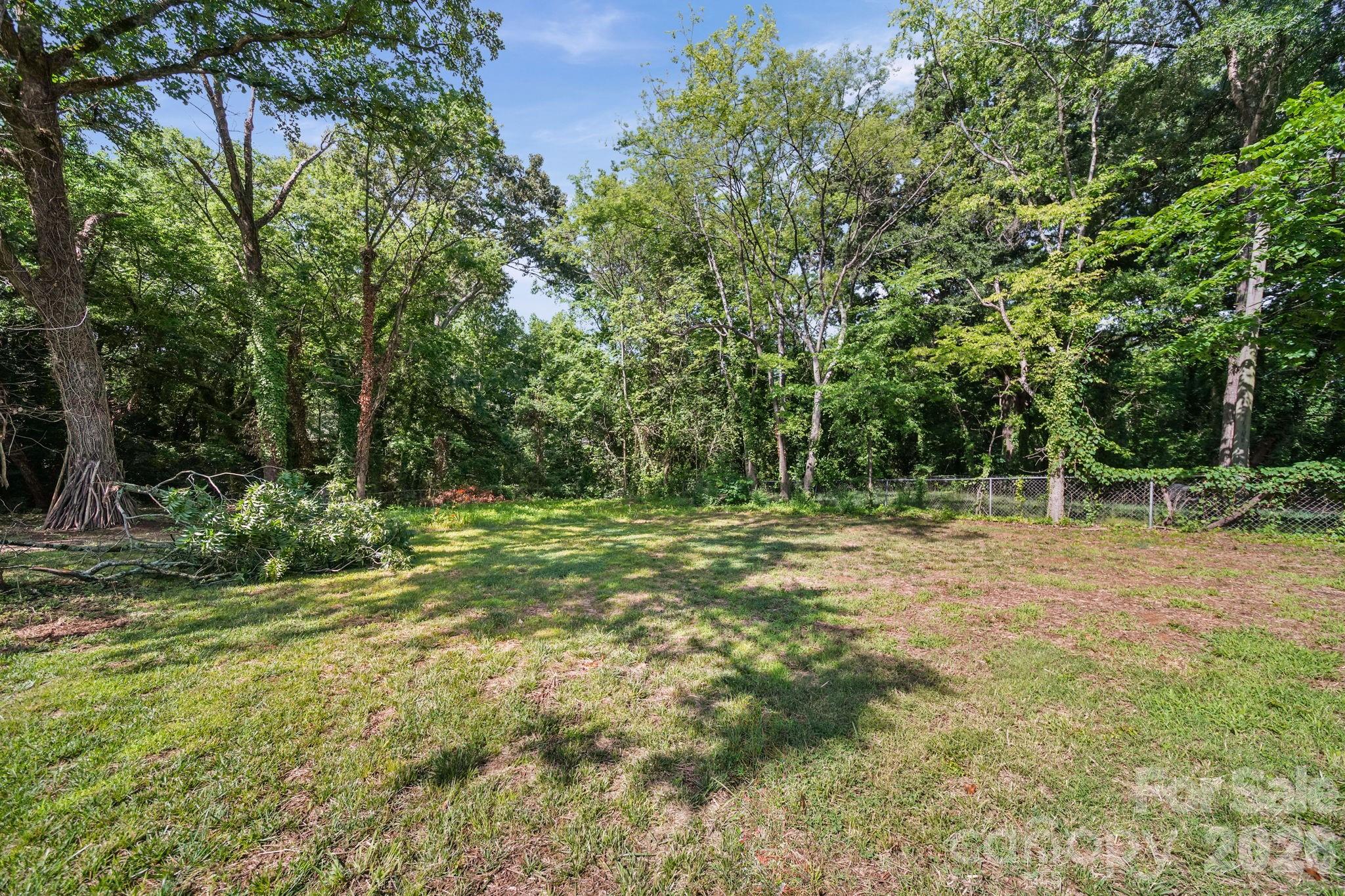 253 Hall Avenue NW