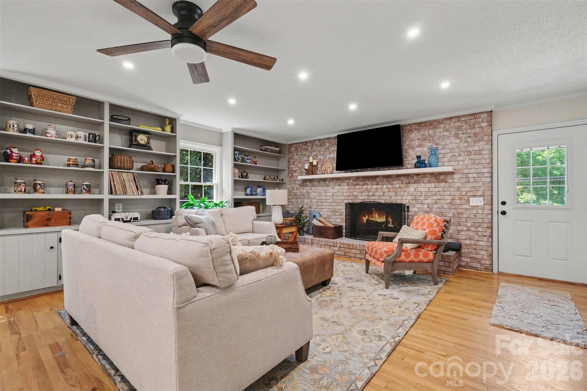 1203 Flintshire Drive