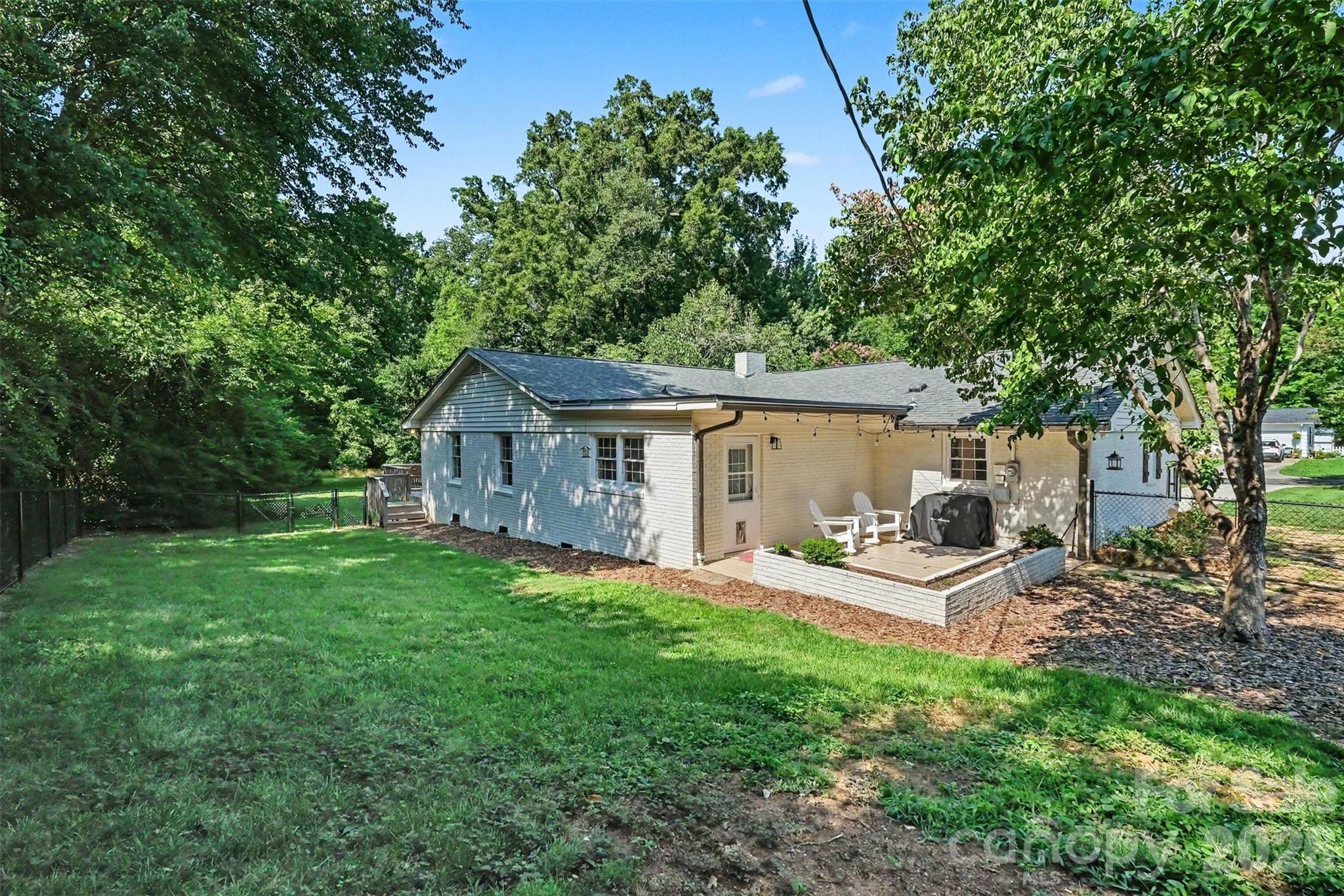 1203 Flintshire Drive