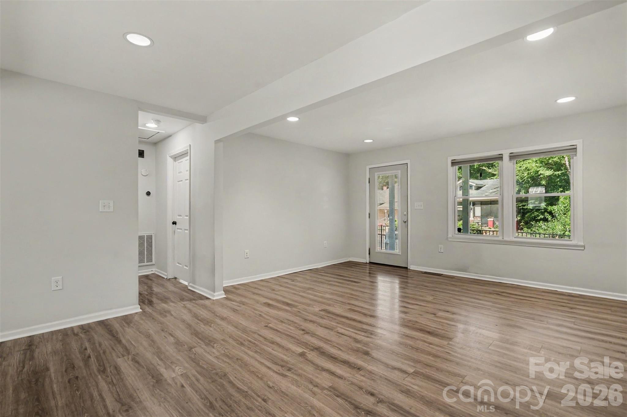 209 Pond Street