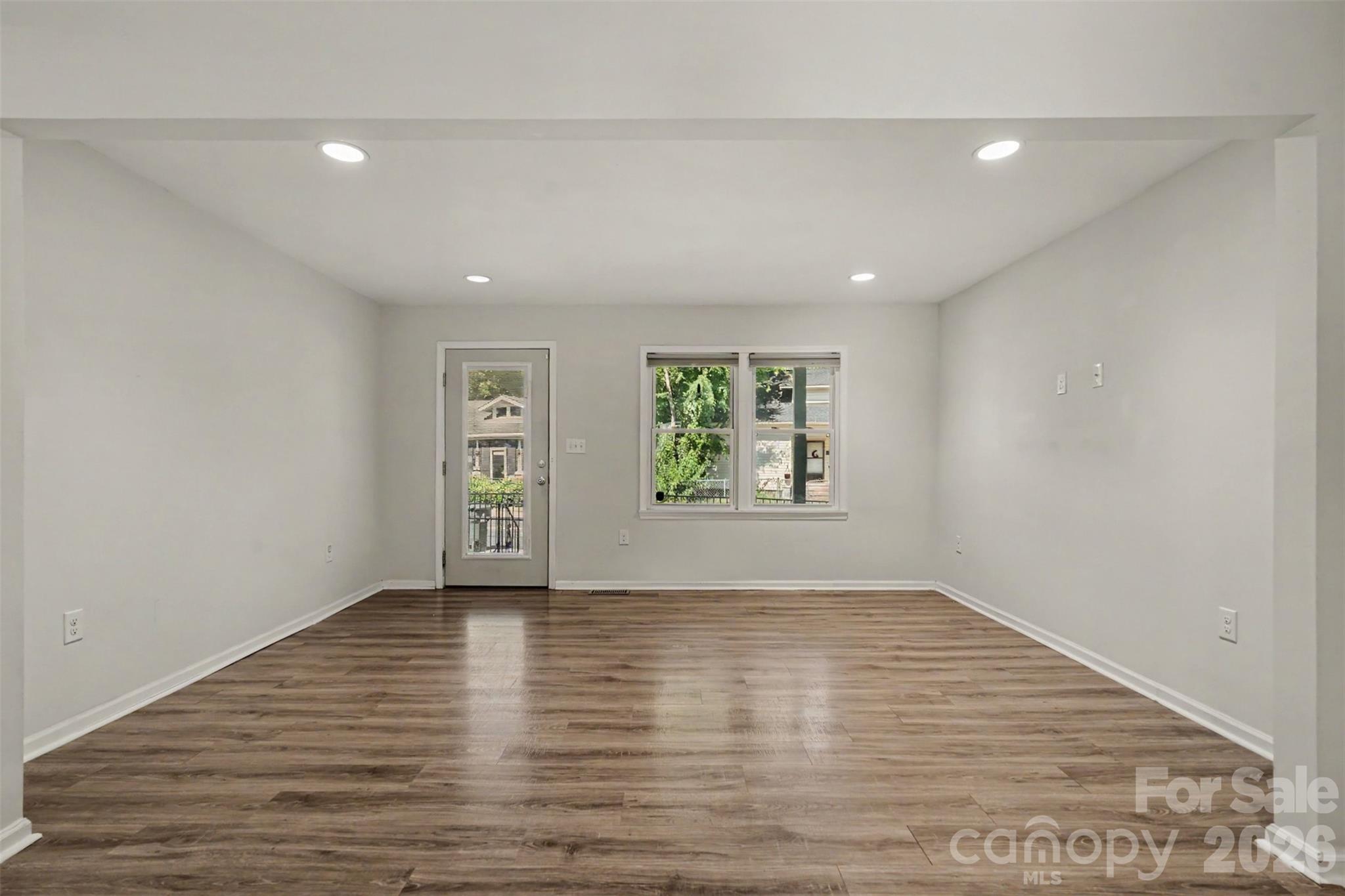 209 Pond Street