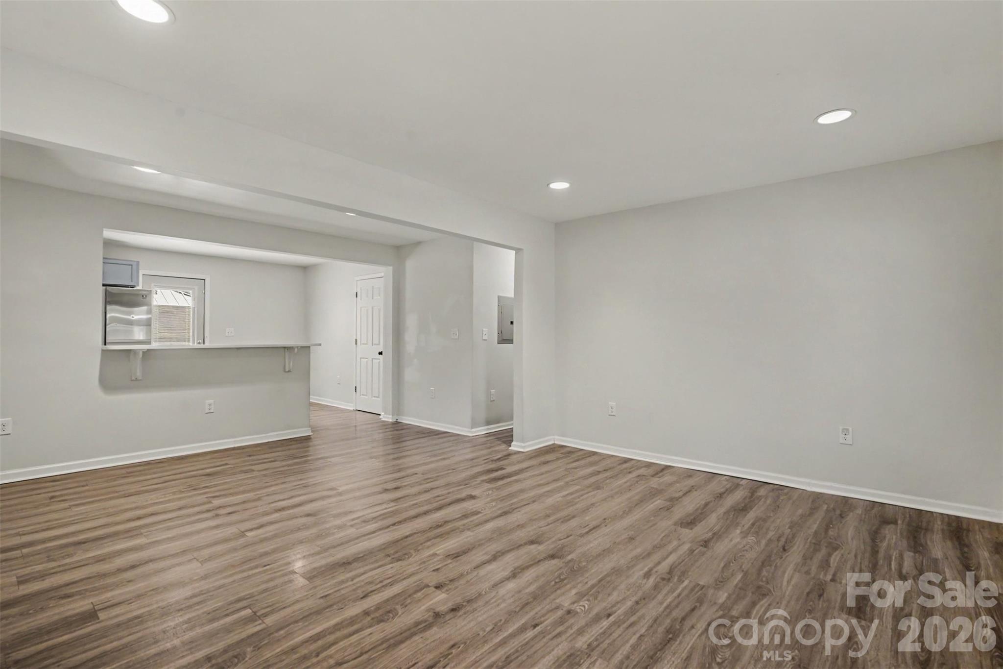 209 Pond Street