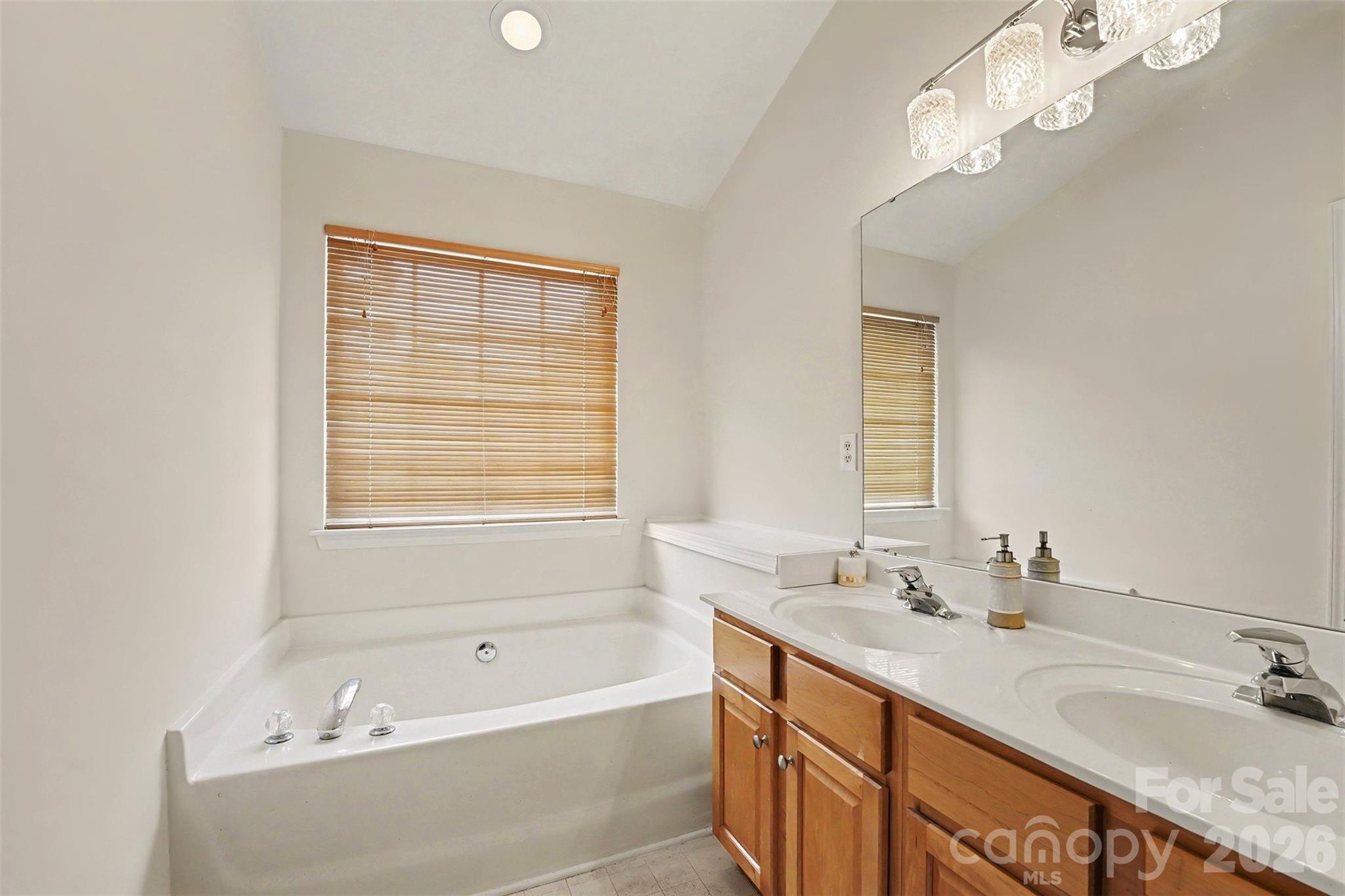 9866 Treeside Lane
