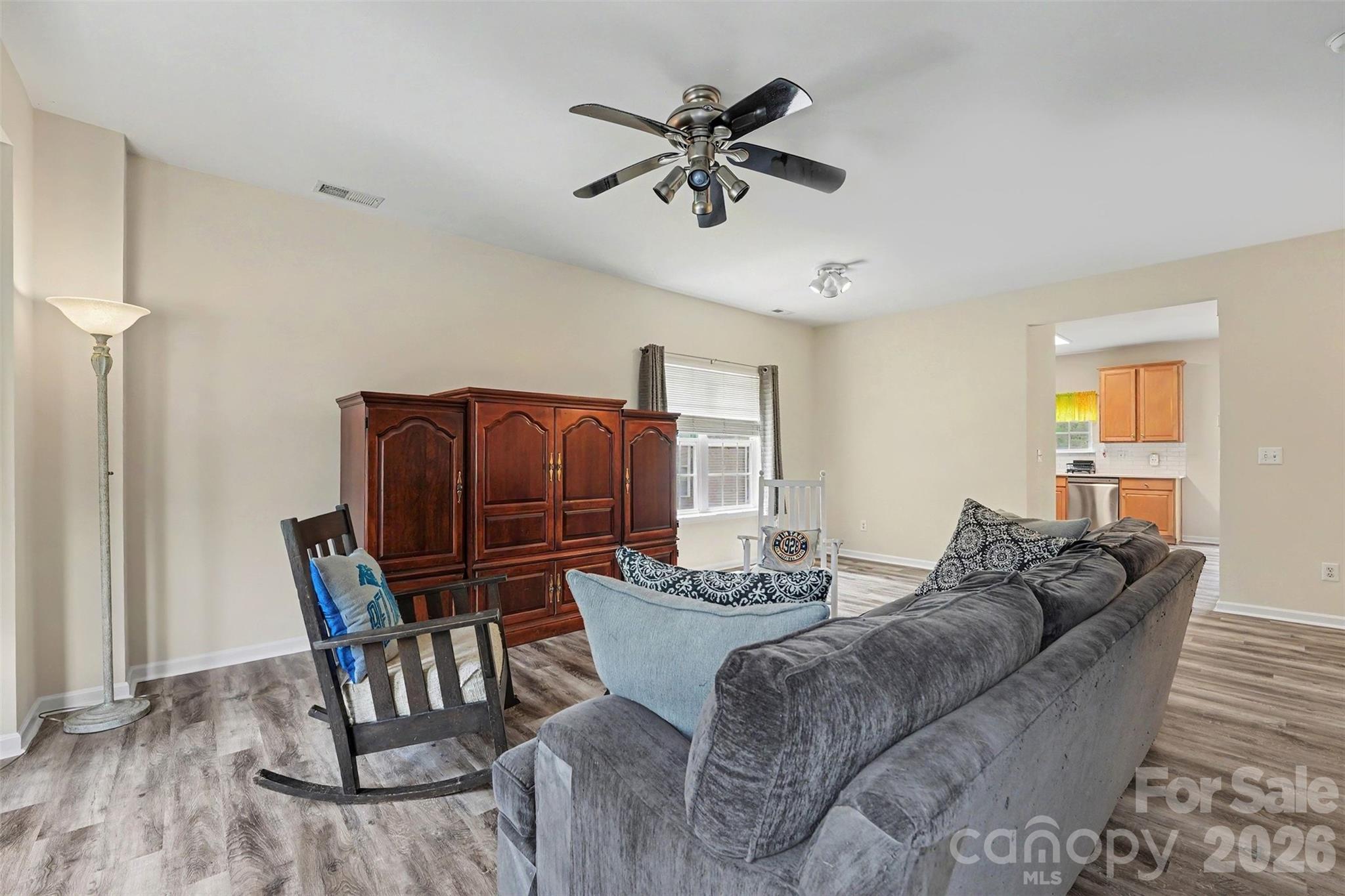 9866 Treeside Lane