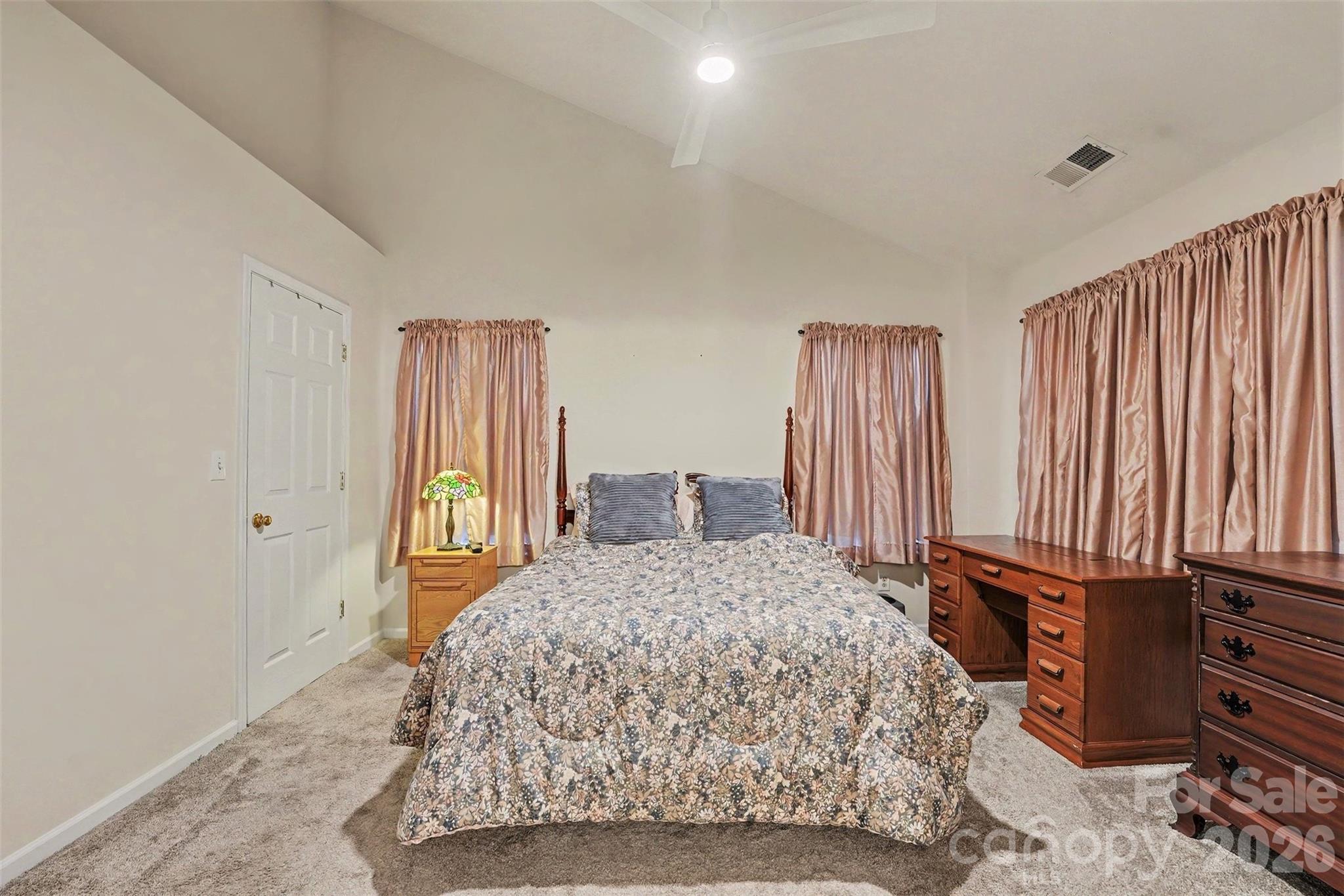 9866 Treeside Lane