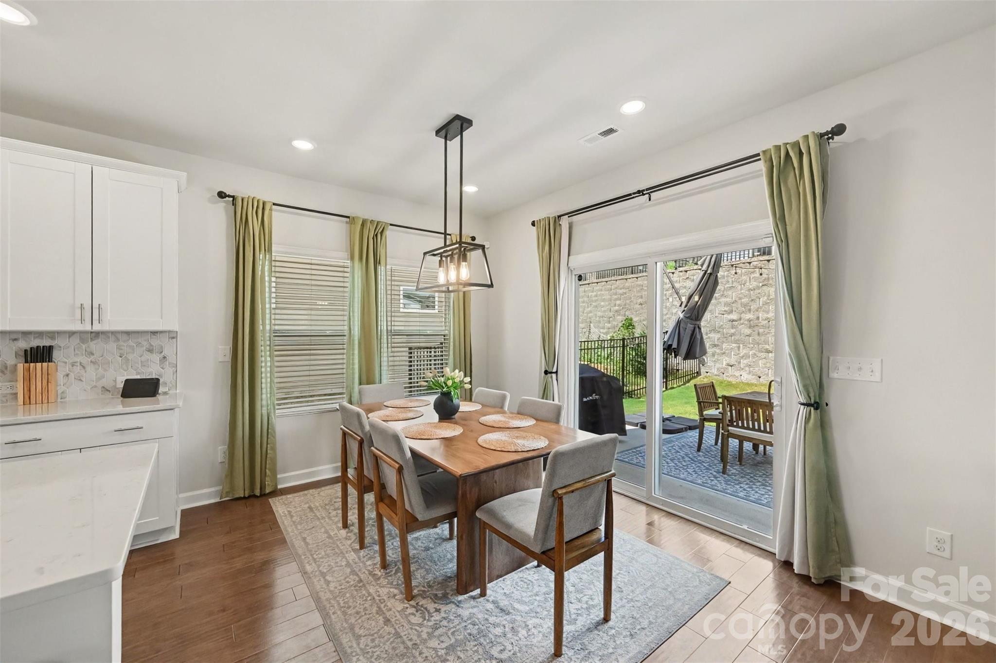 374 Hyssop Court