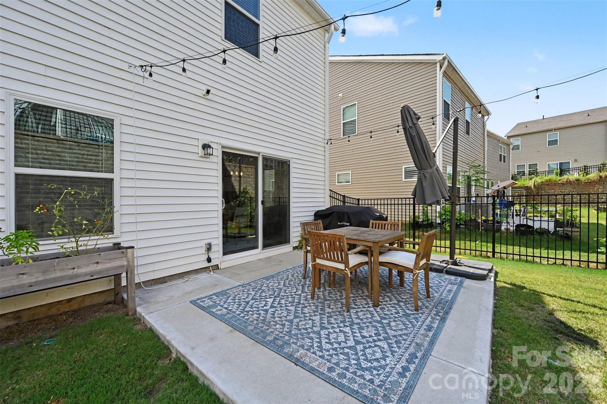 374 Hyssop Court