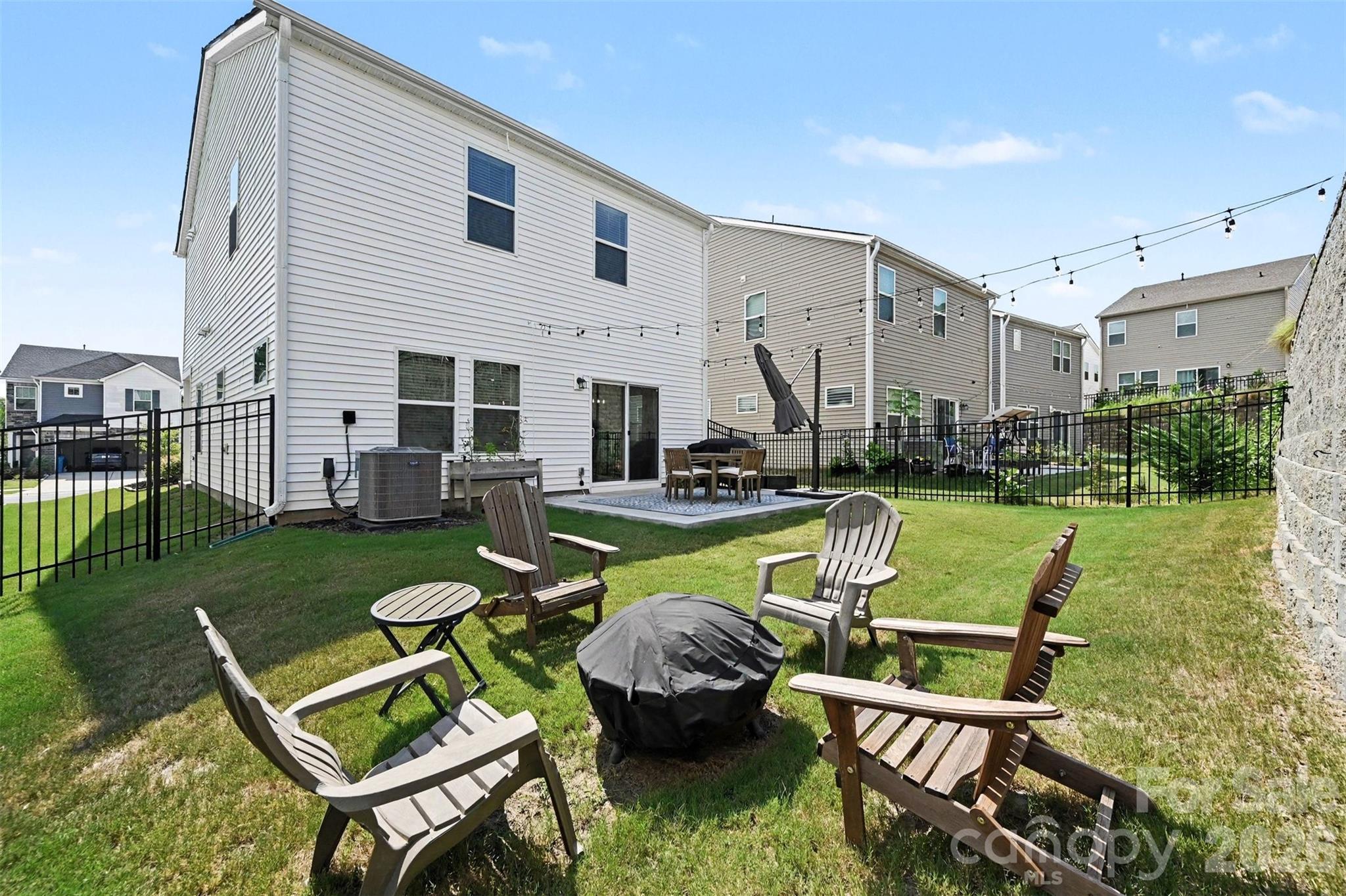 374 Hyssop Court