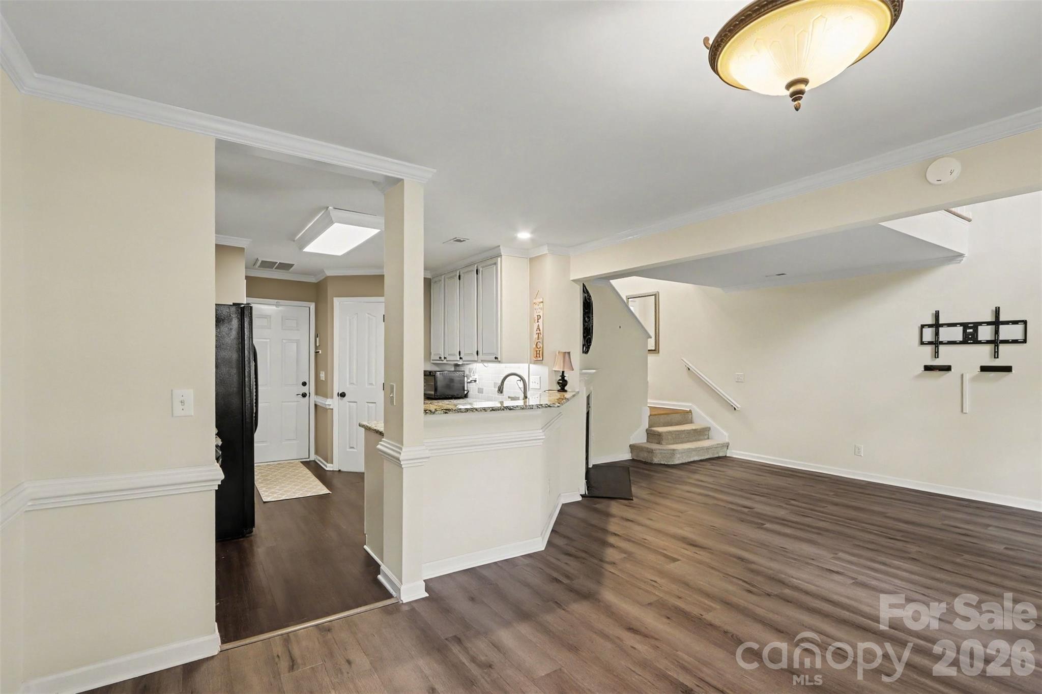 8618 Fox Chase Lane