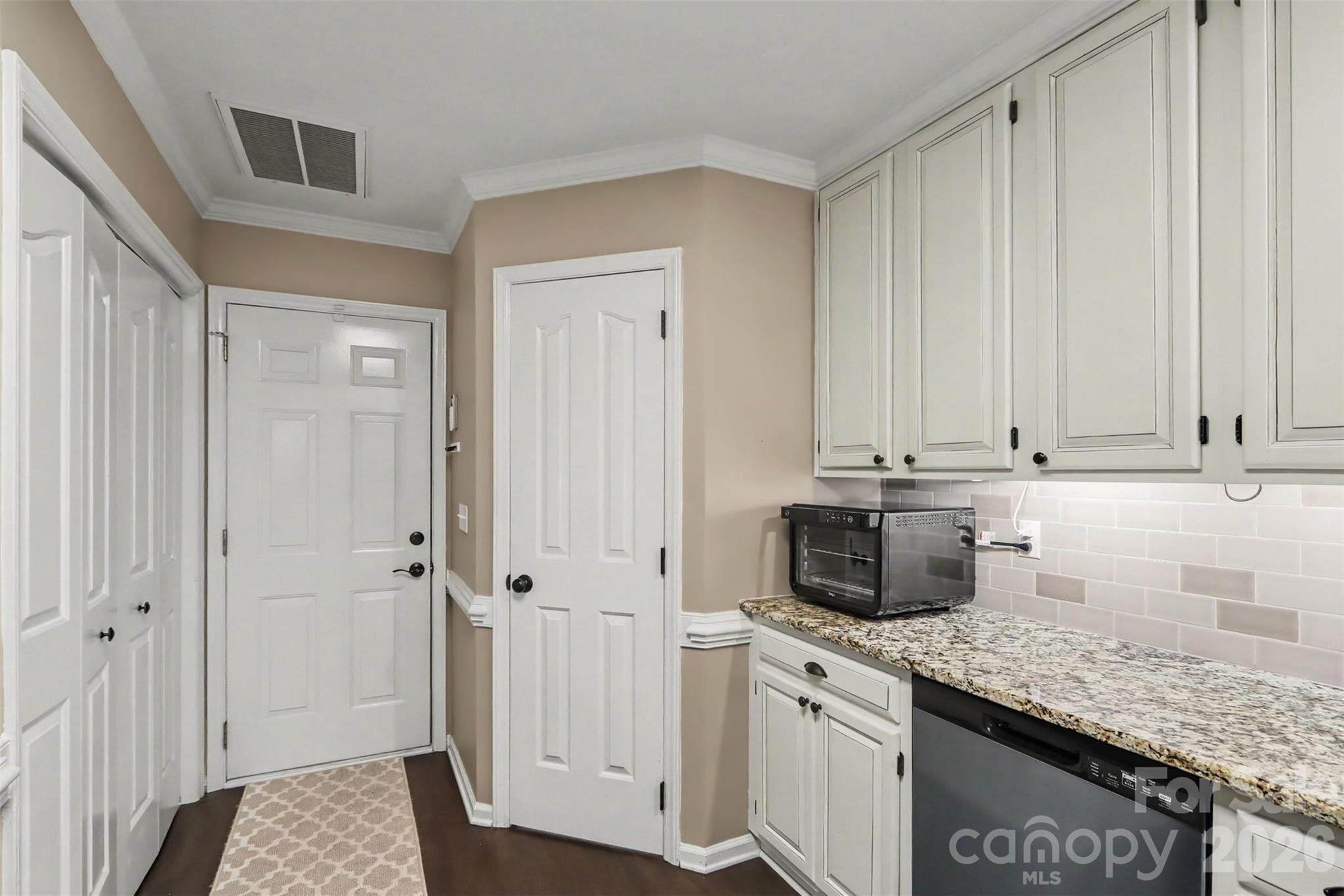8618 Fox Chase Lane
