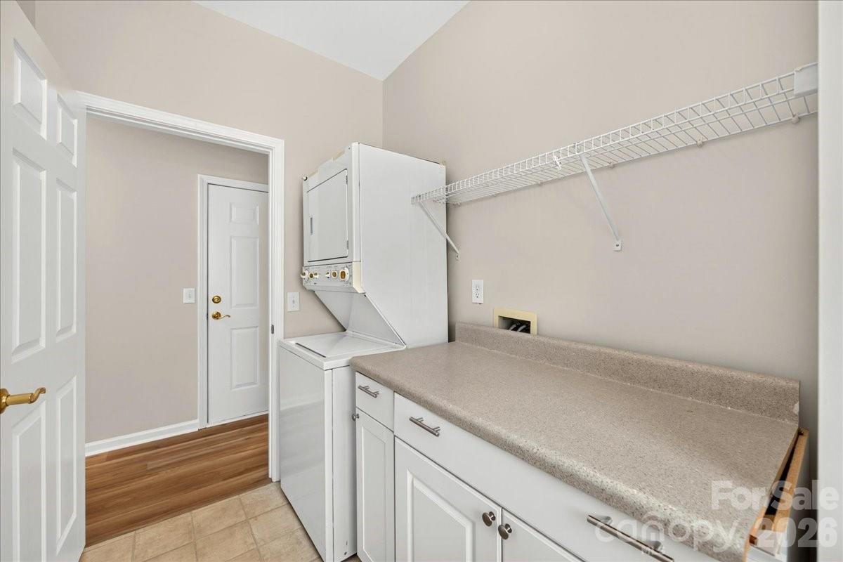 9236 Duckhorn Drive