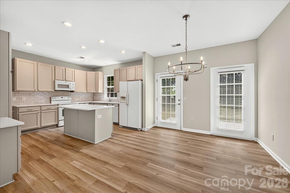 9236 Duckhorn Drive