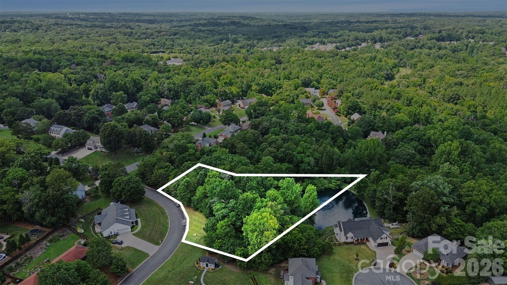 215 Spaniel Drive SE