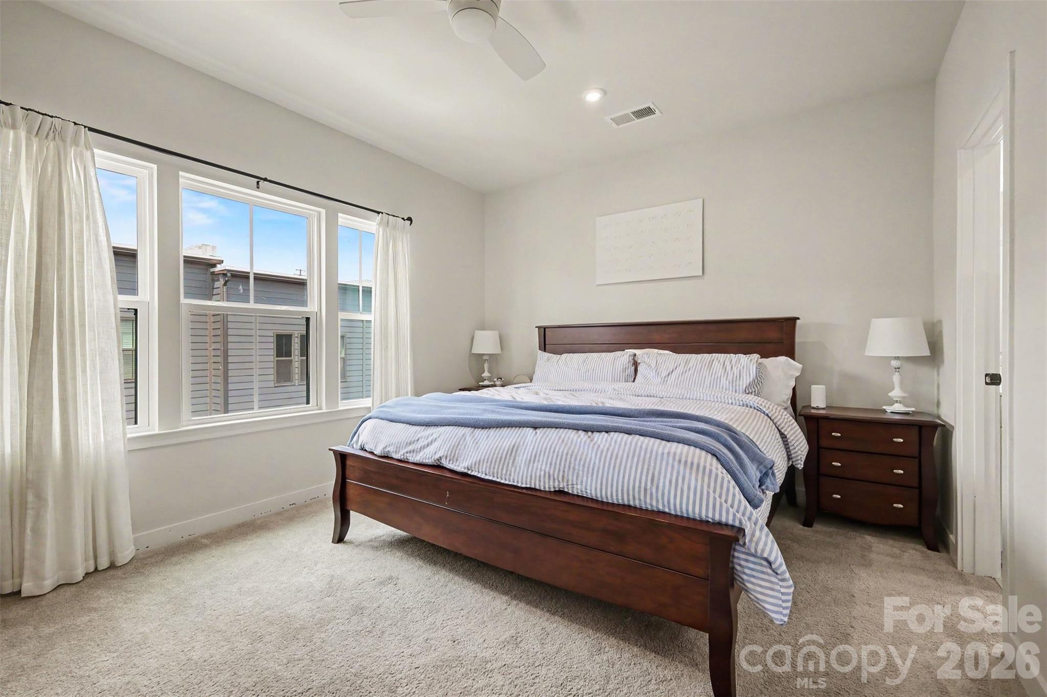 1018 Simcoe Lane