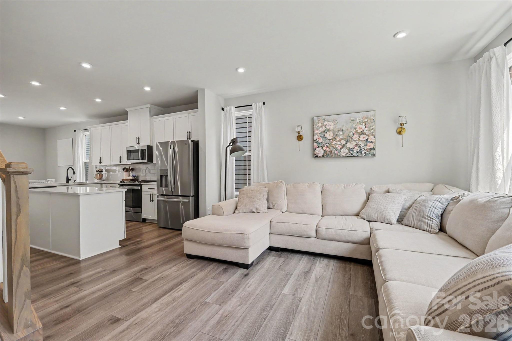 1018 Simcoe Lane